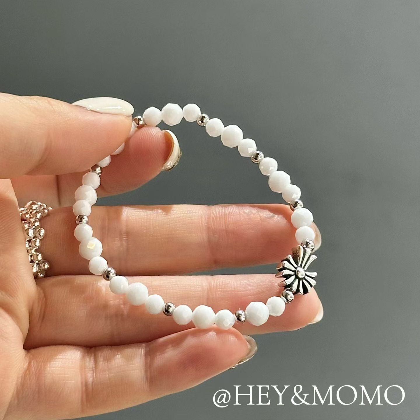 HM6208 ⚪️925 銀 白晶石切割克羅心彈力繩手鍊