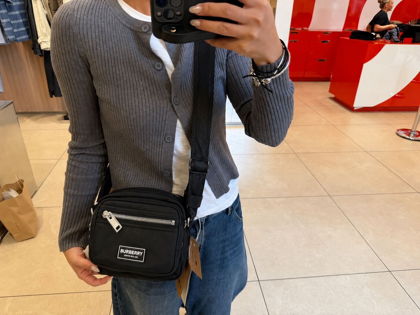 LYS01826 Burberry 尼龍腰包/斜揹袋黑色