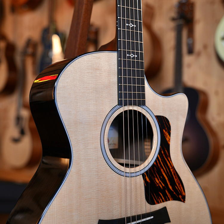 Taylor 414ce 全單 最新2026版 claria拾音器 面板雲杉 背側板玫瑰木 V-Class電木吉他
