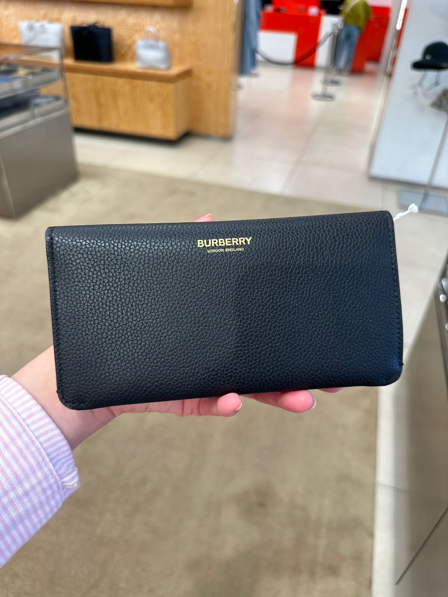 LYS01828 Burberry 啪鈕內格紋長銀包
