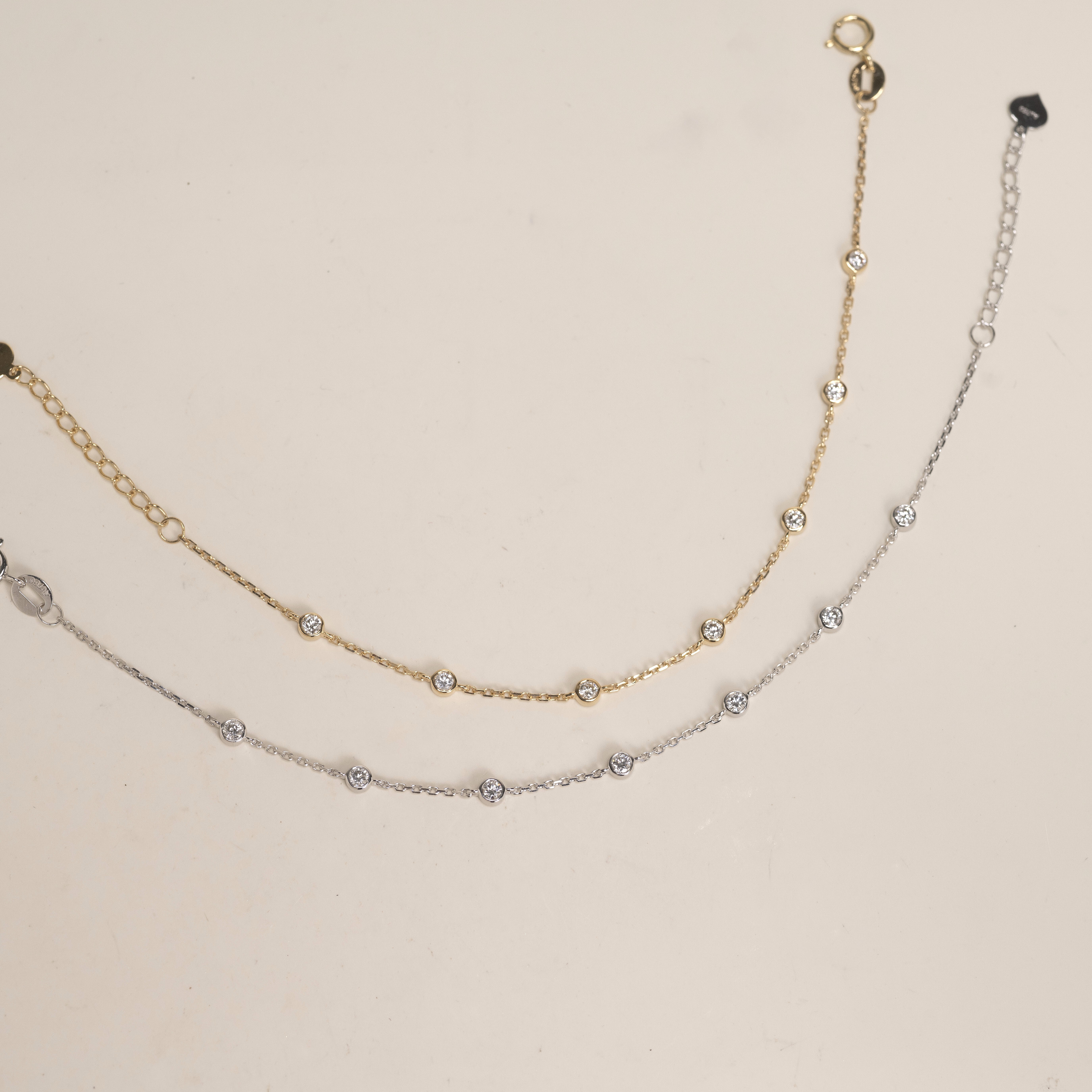 18K Dot Dot Diamond Bracelet