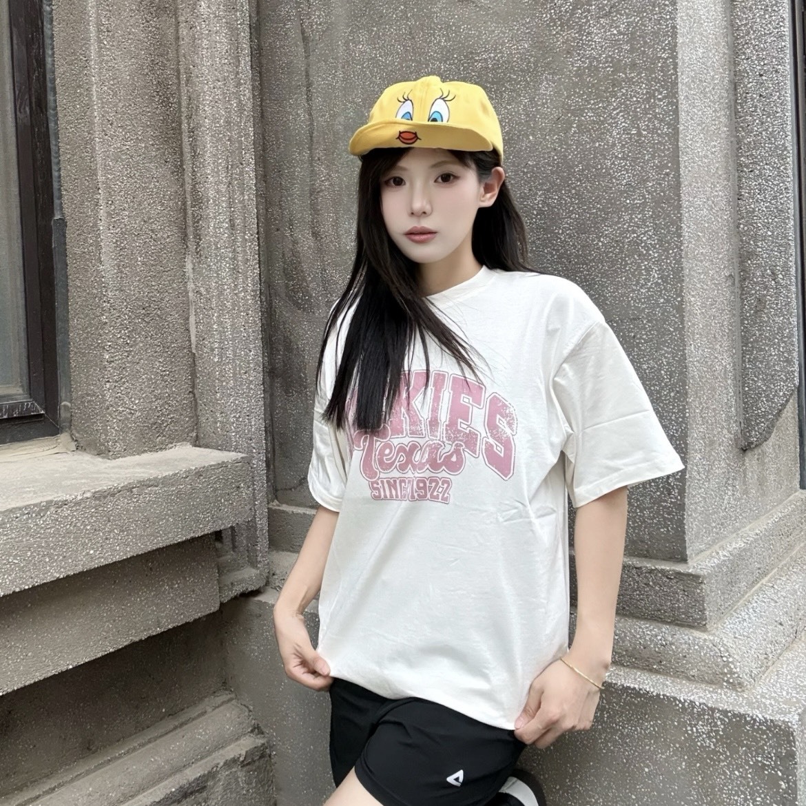 『預購商品』Dickies 美式字體LOGO 寬鬆短踢 DK0A88E3