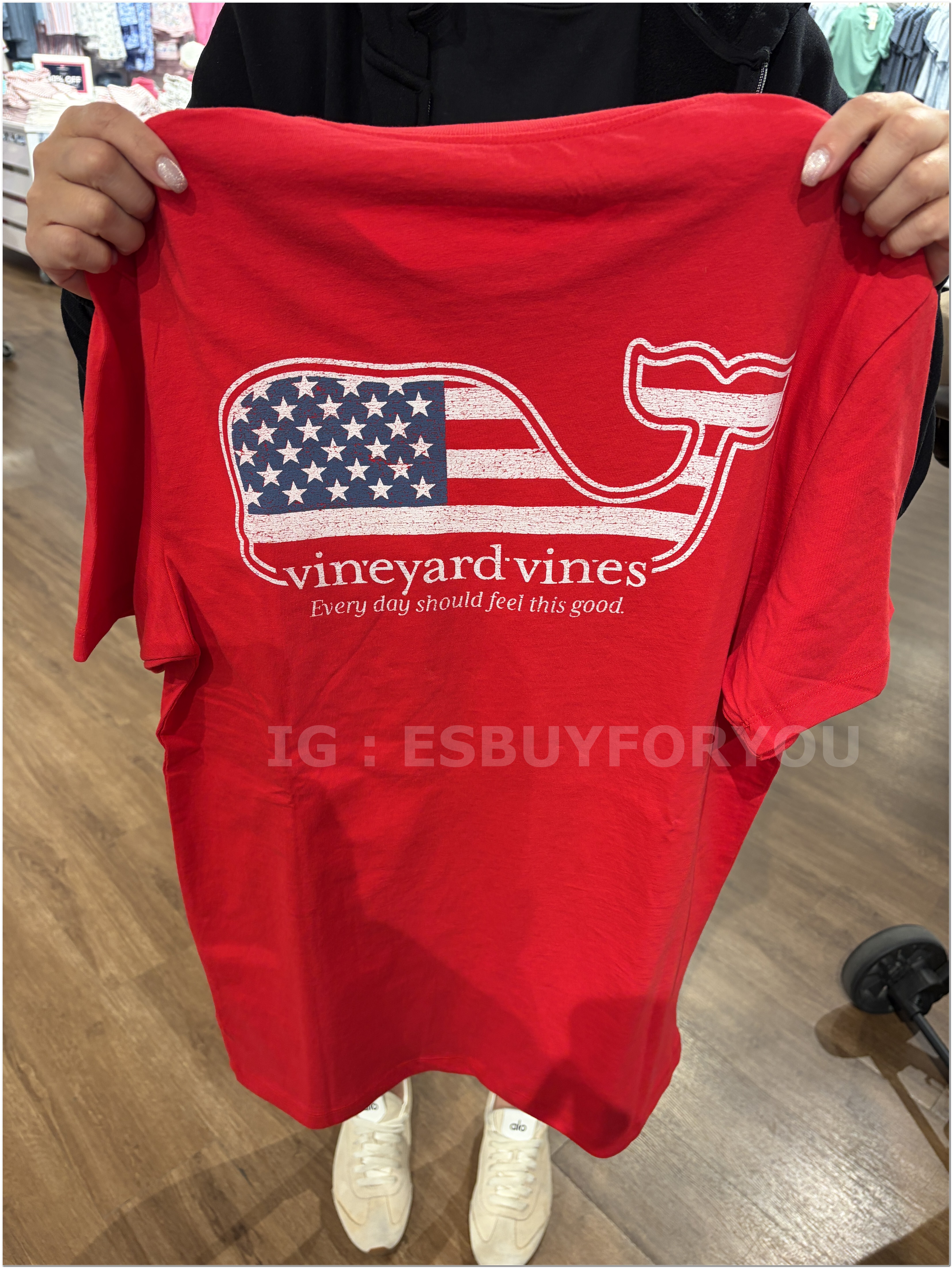【限時】Vineyard Vines小鯨魚 男大人 國旗小鯨魚 短TEE