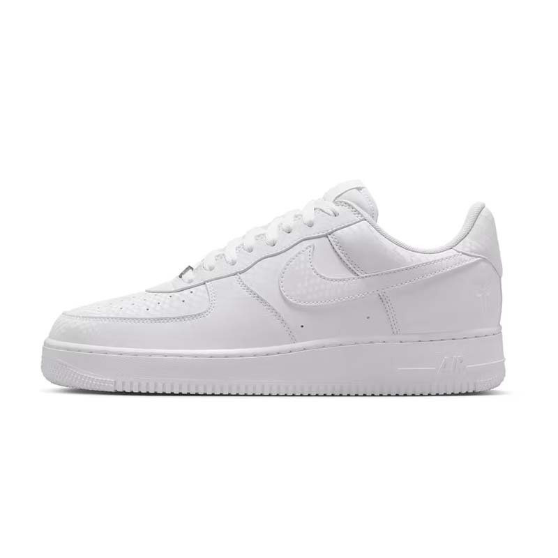 Kobe Bryant x Nike Air Force 1 Low "Forever White" 蛇鱗 聯名款 休閒鞋 白色 男鞋 IB0018-100 [台灣現貨]