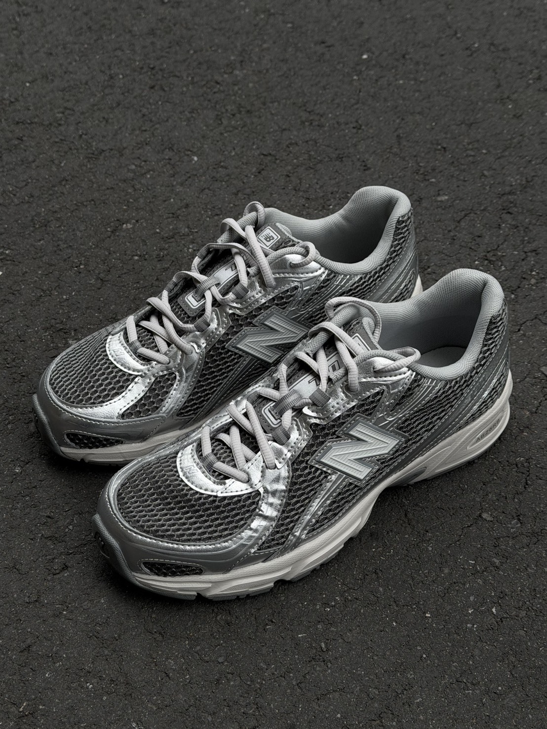 【官網限定】New Balance 740 金屬銀灰 男女 休閒鞋 U74096I