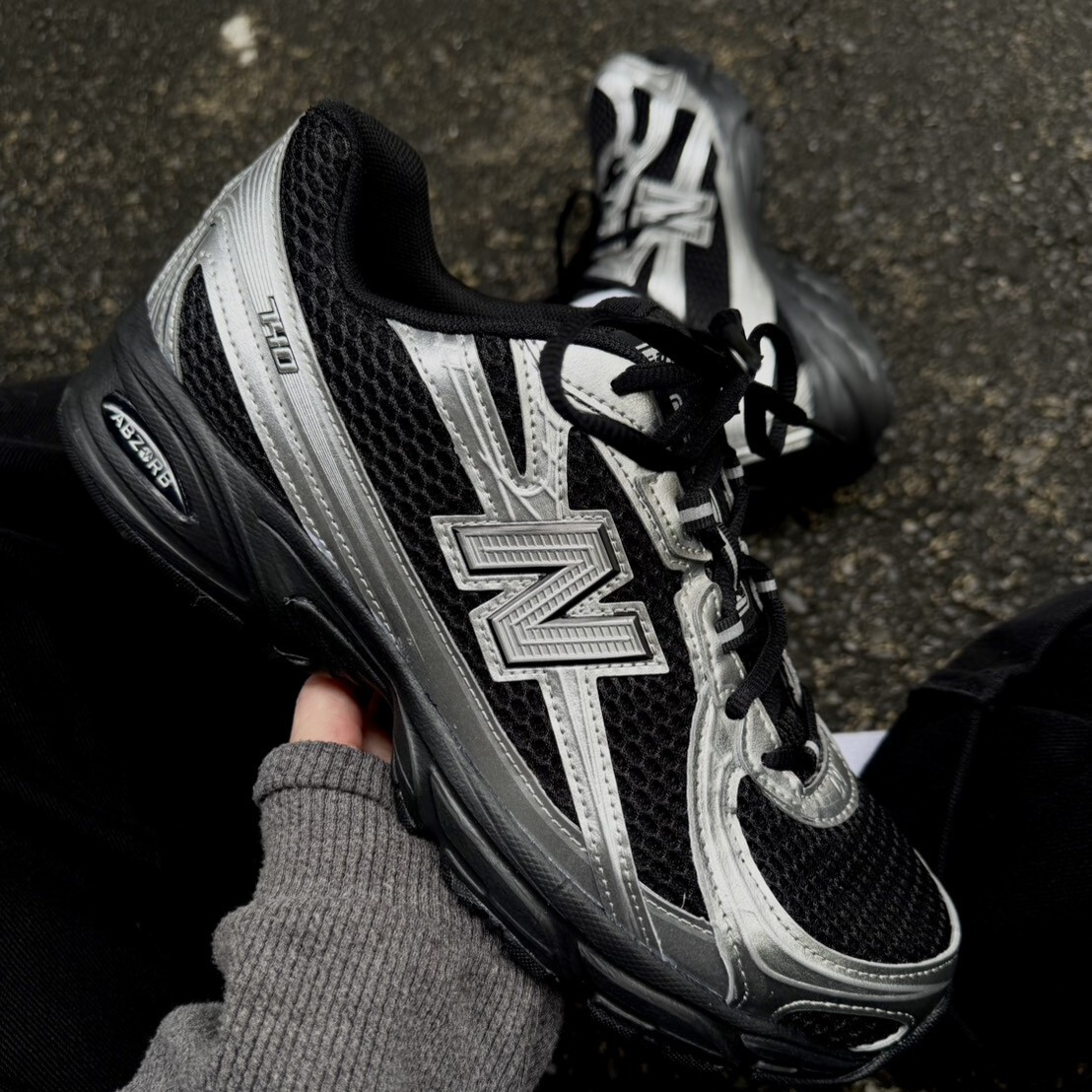 【官網限定】New Balance 740 金屬黑銀 男女 休閒鞋 U7403FT