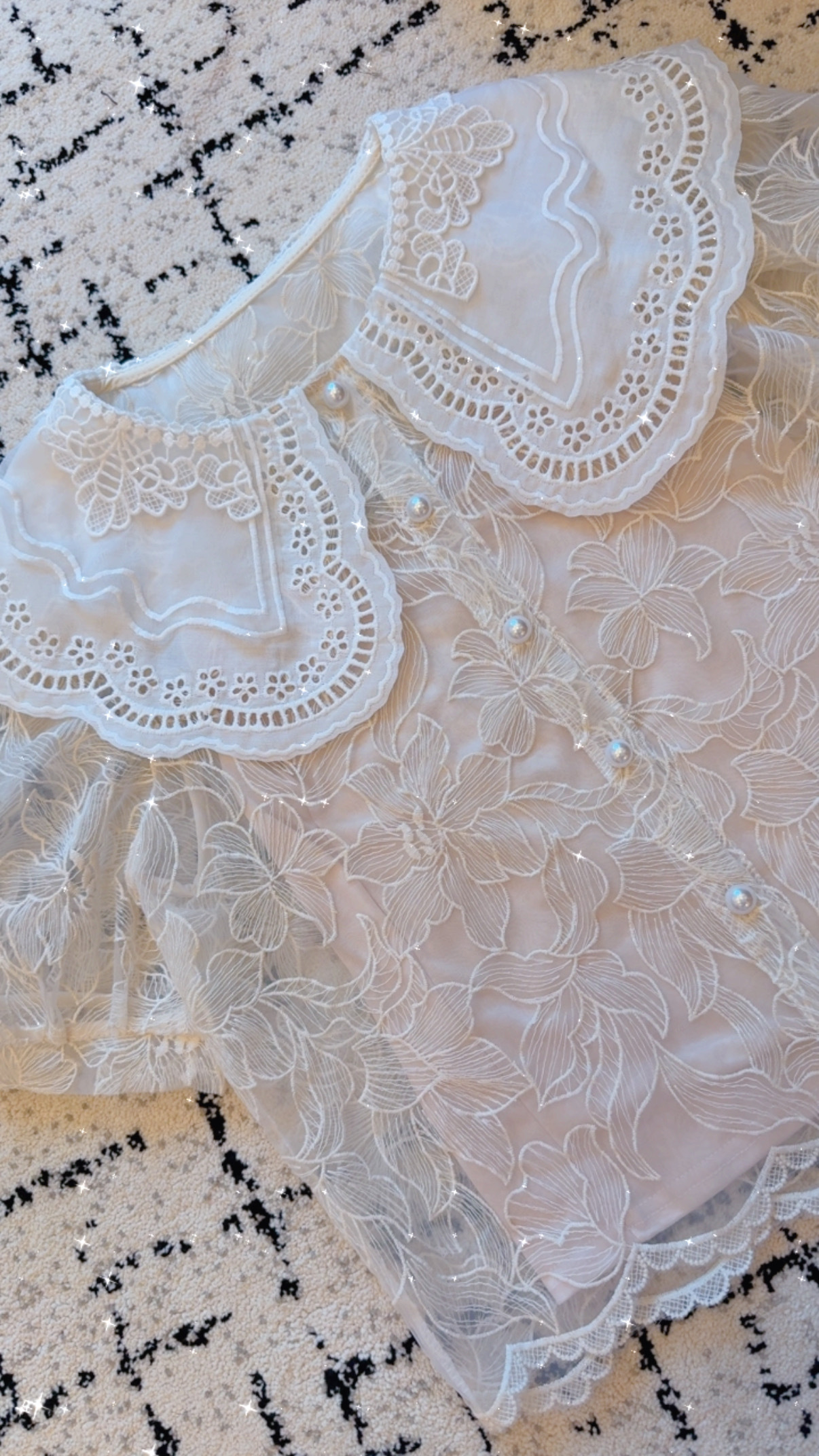 Mesh lace with puff puff shirt  °❀‿⋆˚✿˖°˚