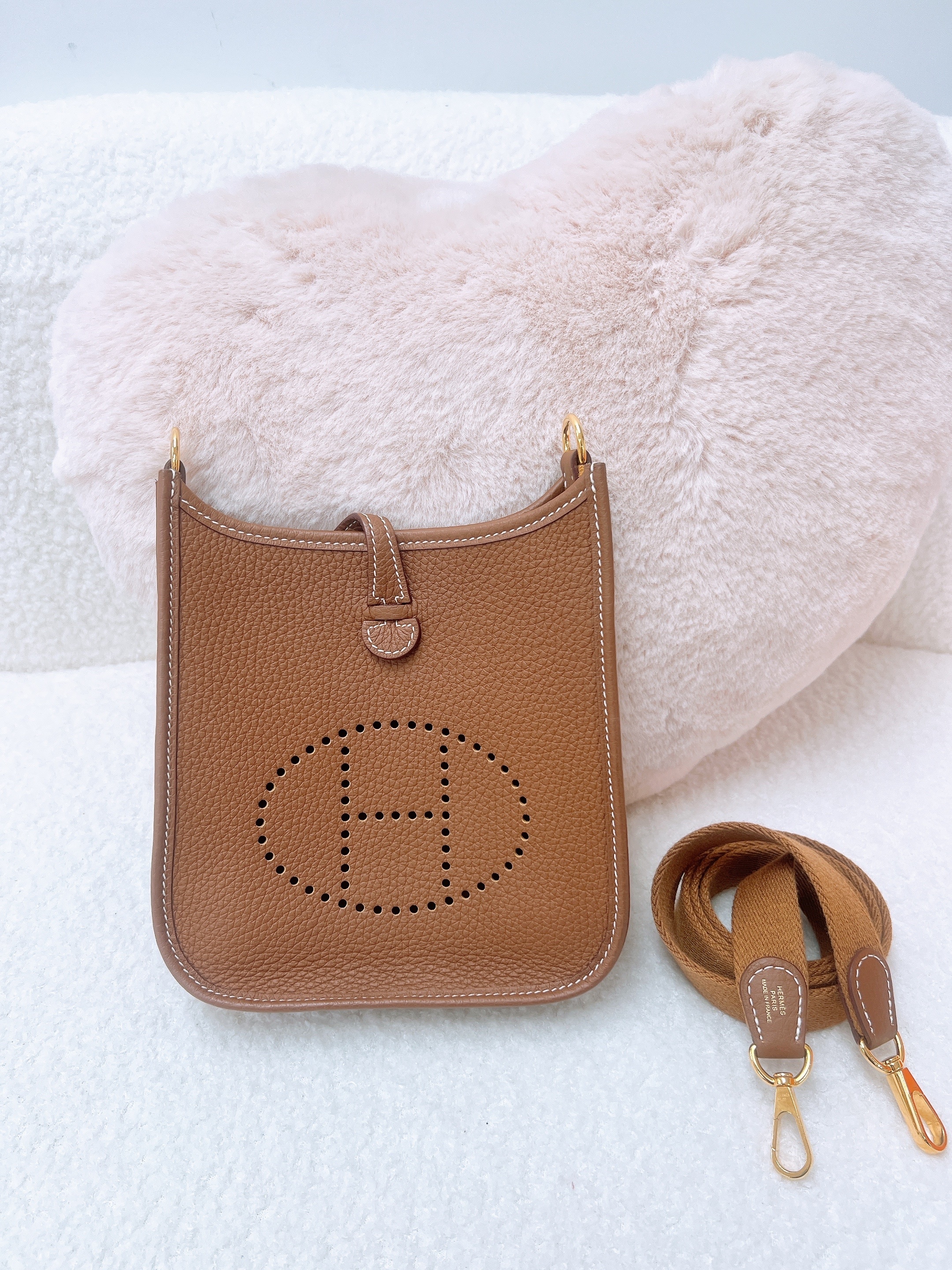 Hermes mini evelyne (gold ghw/ stamp b)