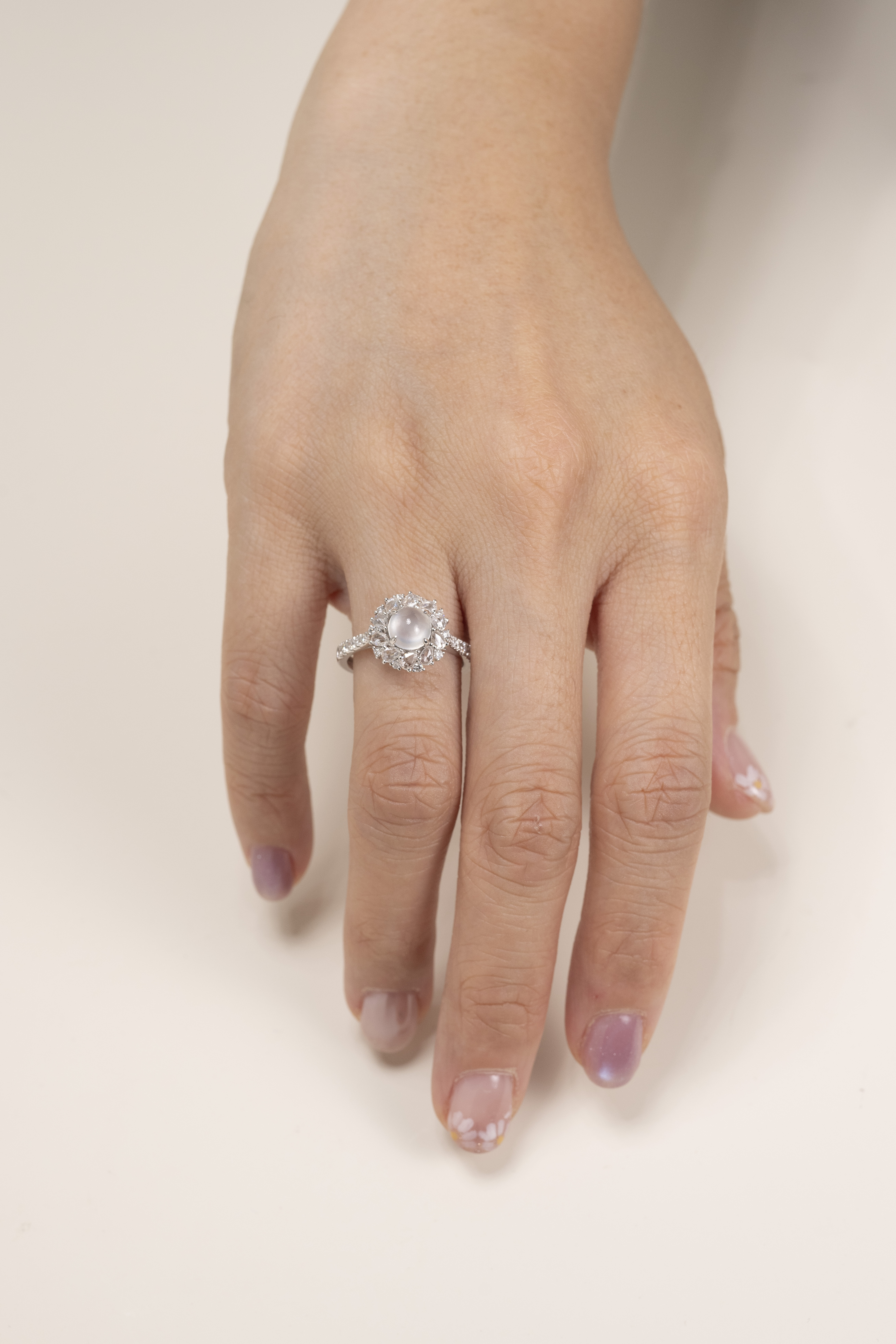 18K White Jade Diamond Ring