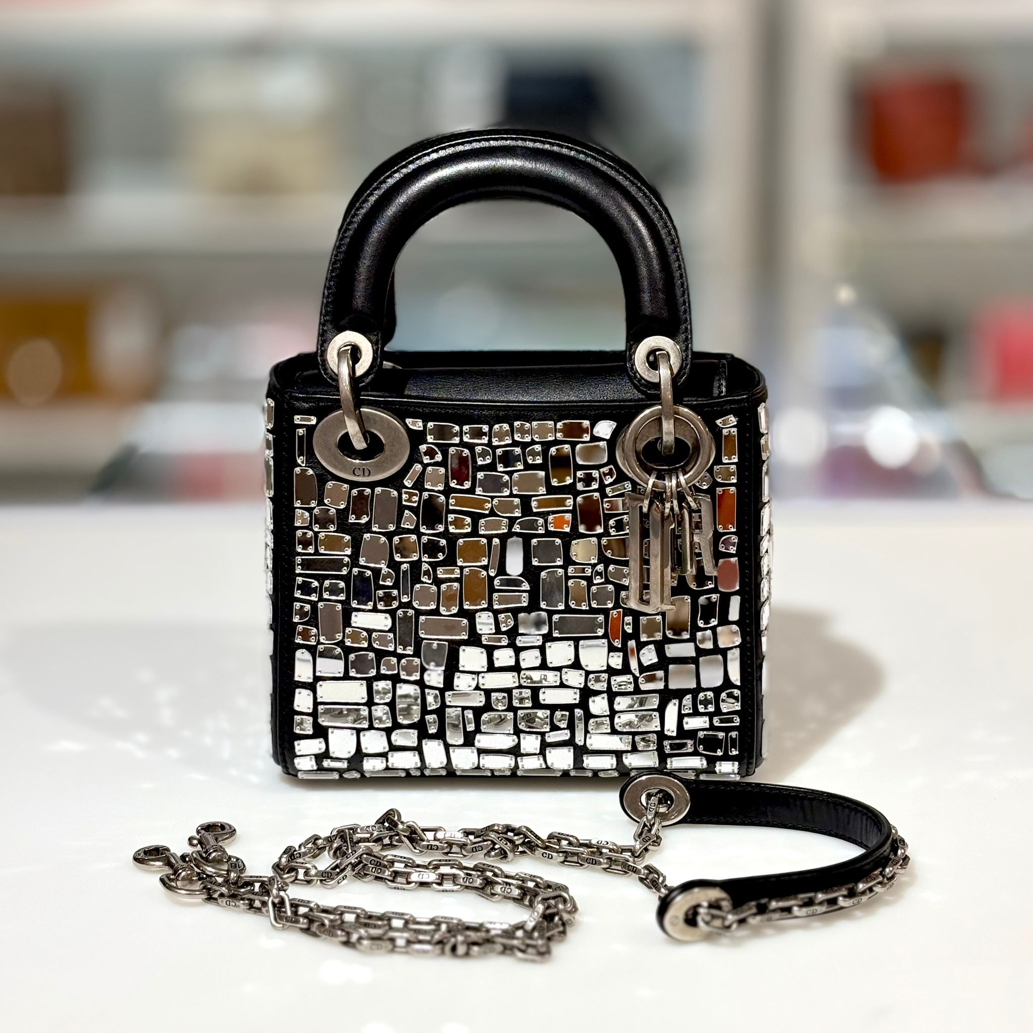 全新LADY DIOR MINI Mirror Mosaic in Black Lambskin M0598VWSC 黑色牛皮拼鏡面 #BRAND NEW #香榭站正品