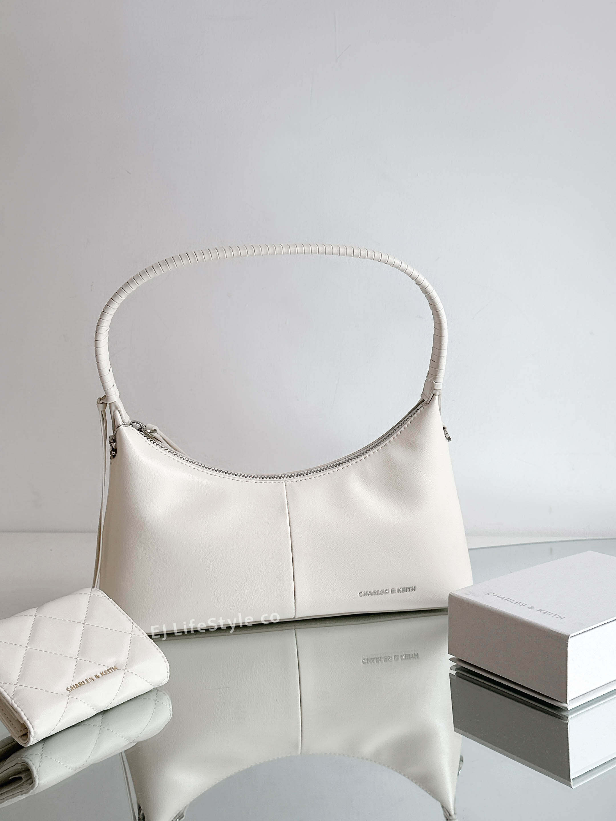 Charles & Keith Simone 小CK 單肩包 斜背包 手提包 腋下包 奶油白 黃褐色 抹茶綠 / 現+預