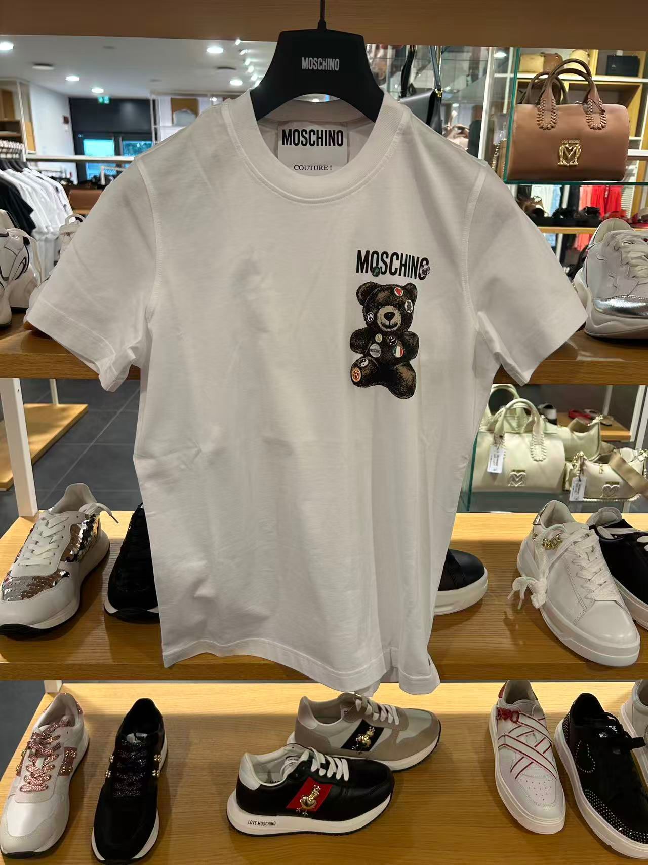 LYS01831 Moschino 襟章熊熊女裝短袖Tee