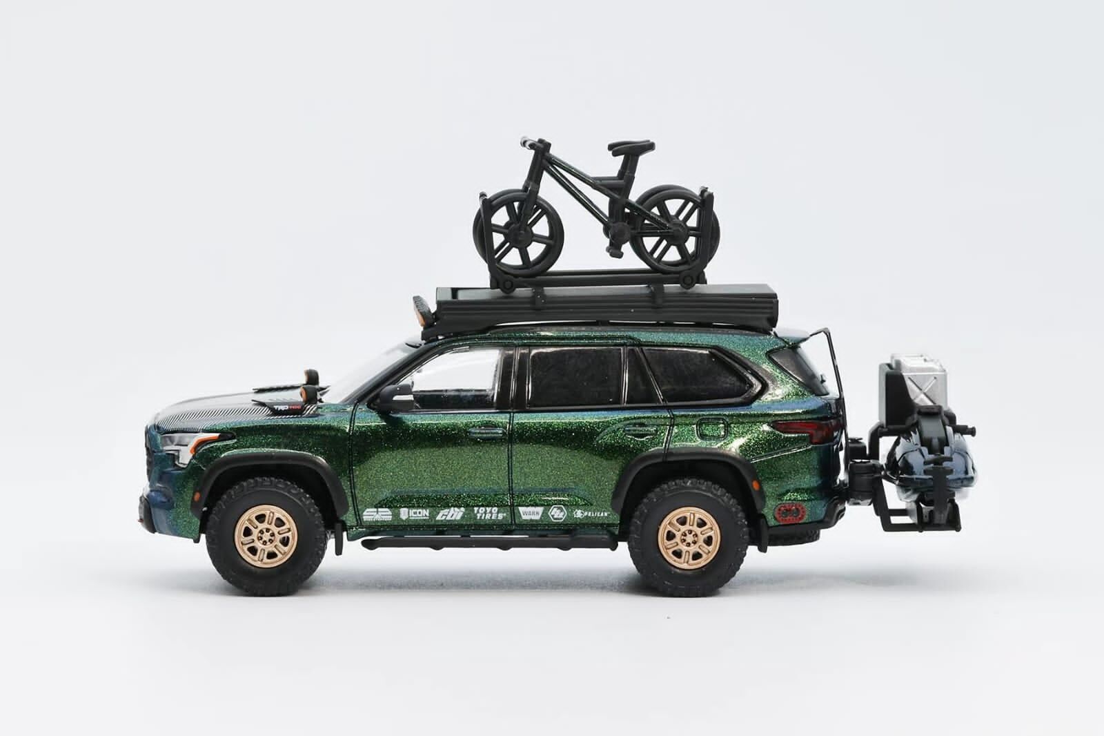 預訂:1/64 GCD #441 Toyota Sequoia TRD Pro Magic Green with Accessories (KS-068-441)