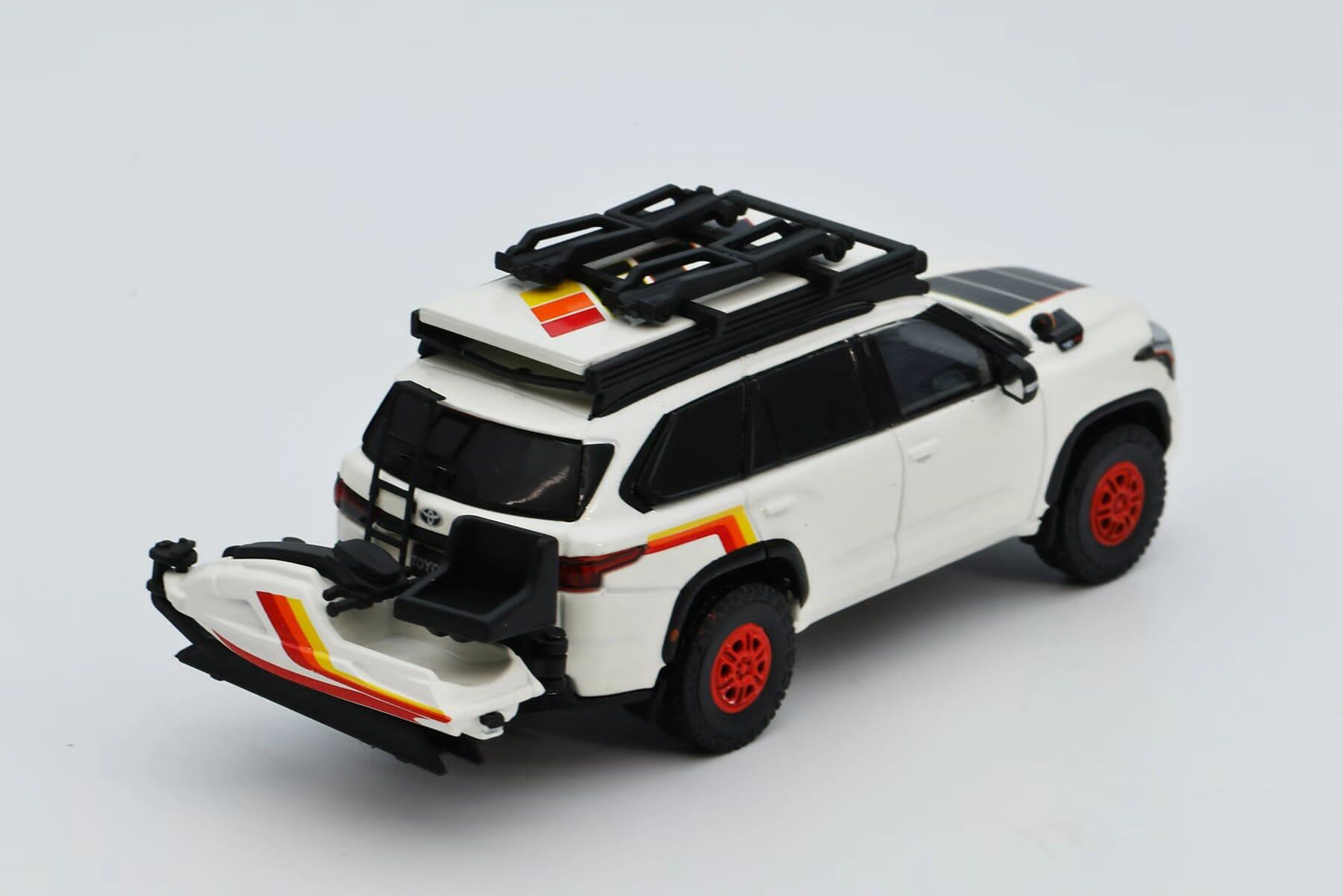 預訂:1/64 GCD  #440 Toyota Sequoia TRD Pro Beige with Accessories (KS-068-440 )