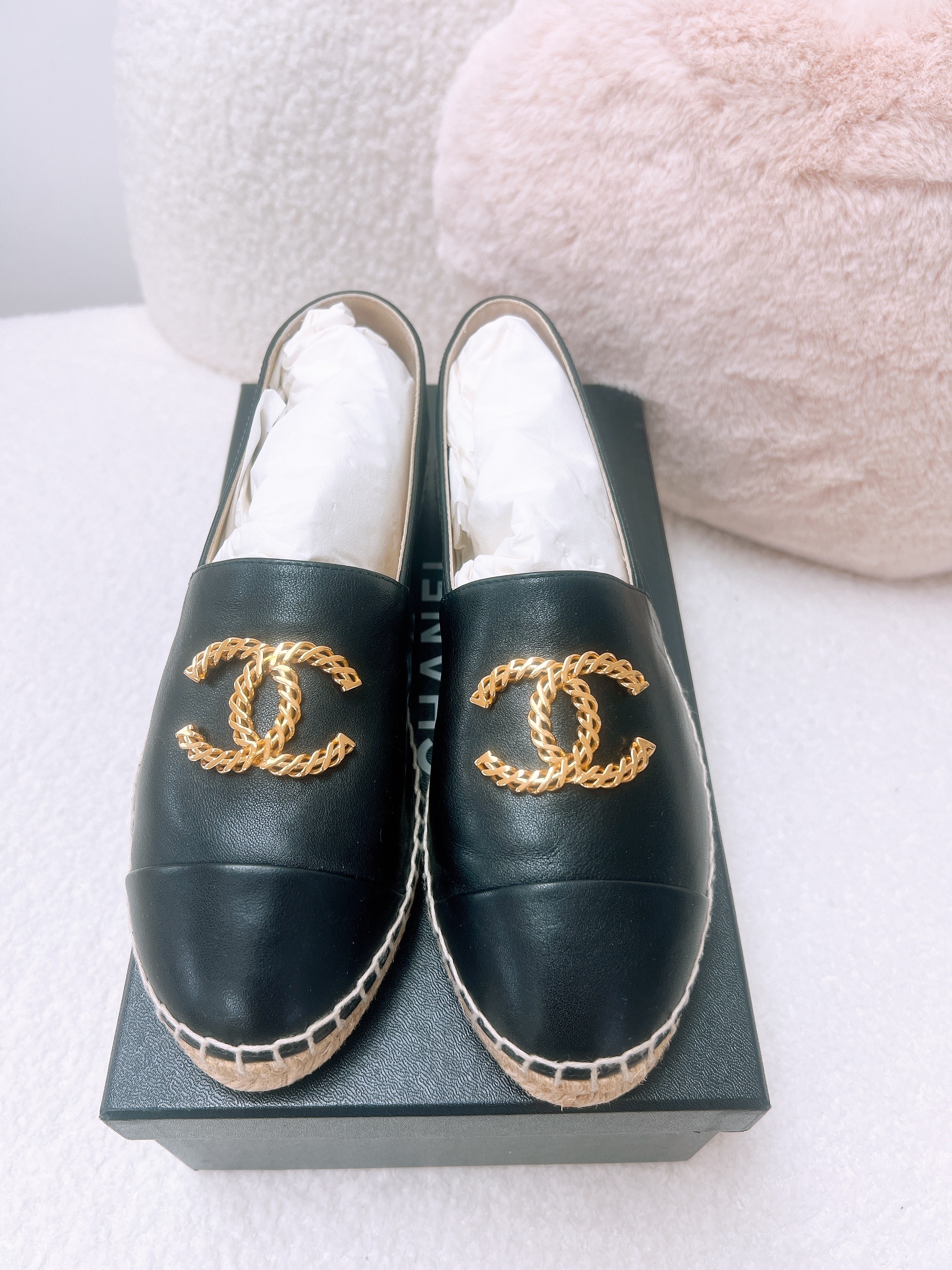 *Unused* (size 38) Chanel shoes/ espadrilles black leather