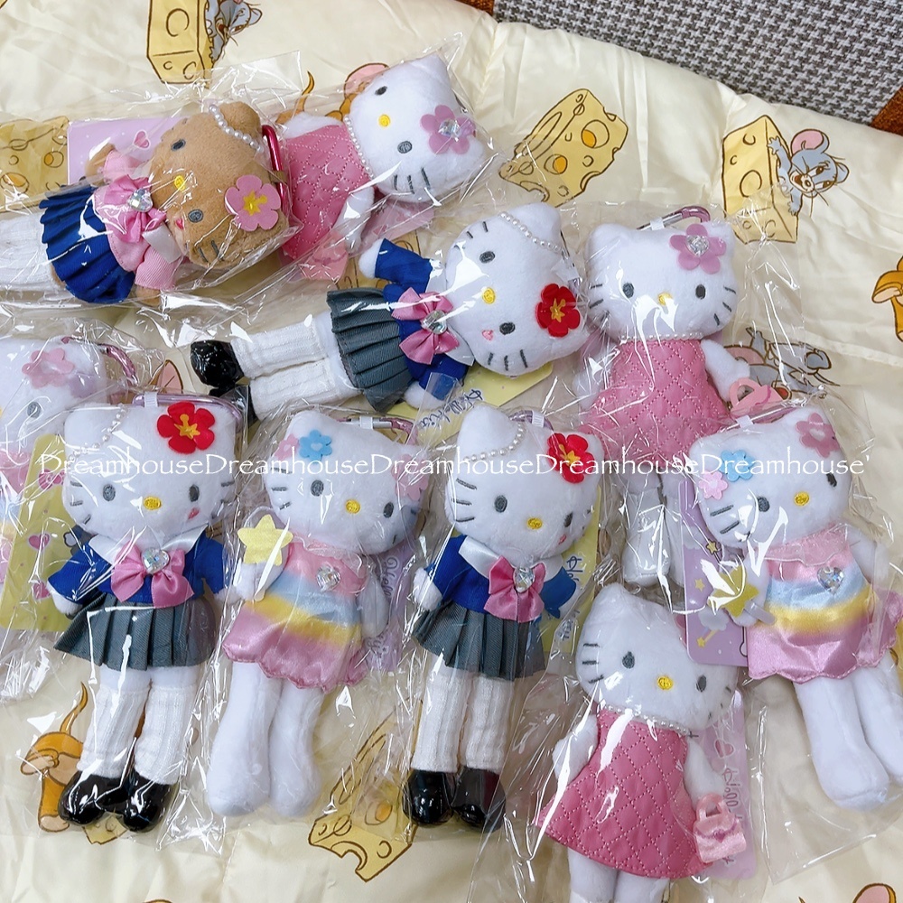 日本限定 三麗鷗 kitty 凱蒂貓 曬黑 黑色 長腿辣妹 黑皮辣妹 貴婦 豹紋 愛心扣 吊飾 娃娃吊飾