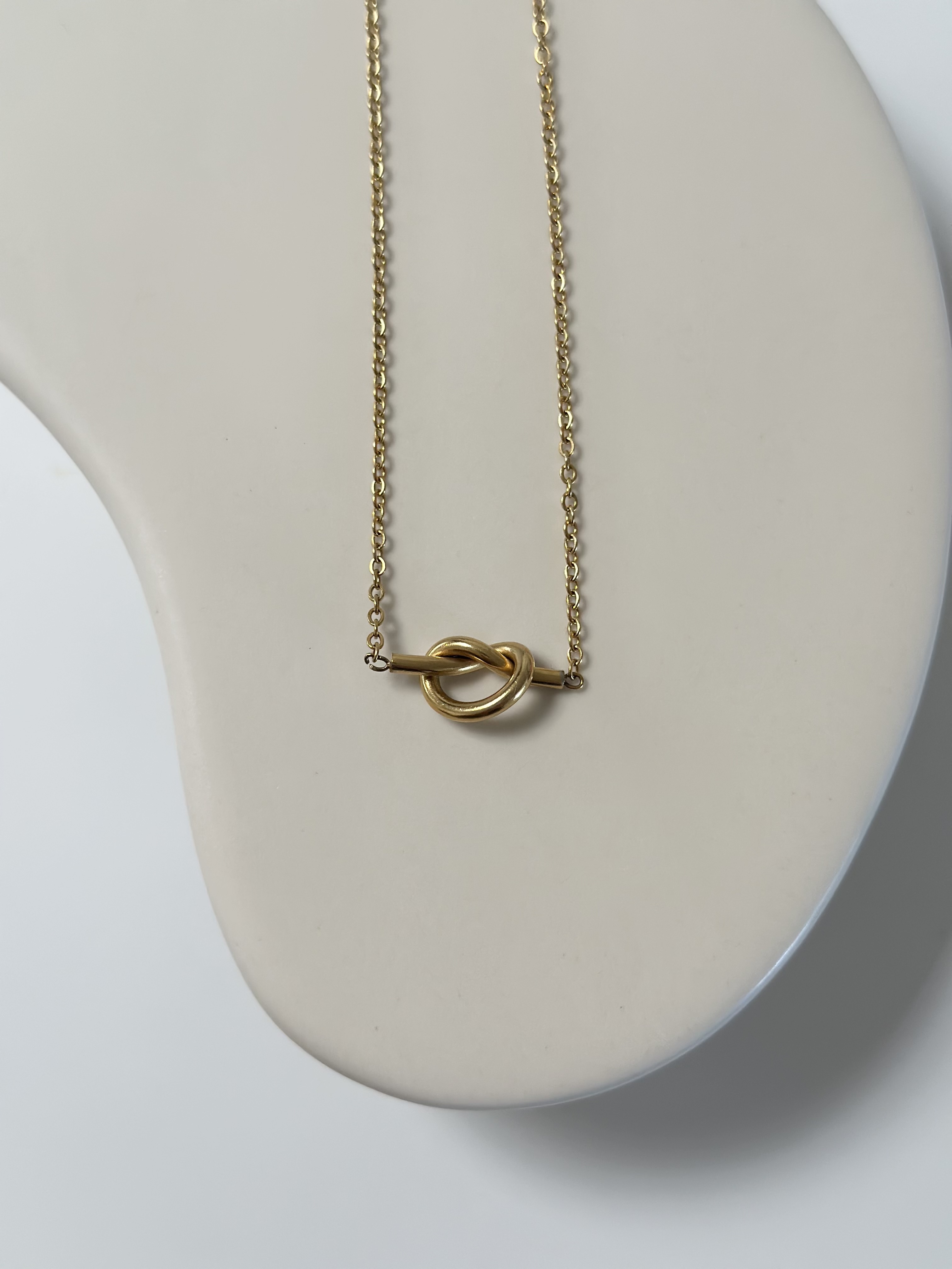 SS rope knot necklace