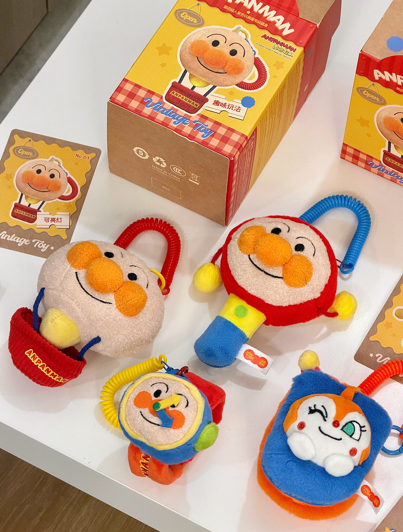 代購-“正版授權”ANPANMAN 麵包超人 毛絨 吊飾 盲盒6+1款