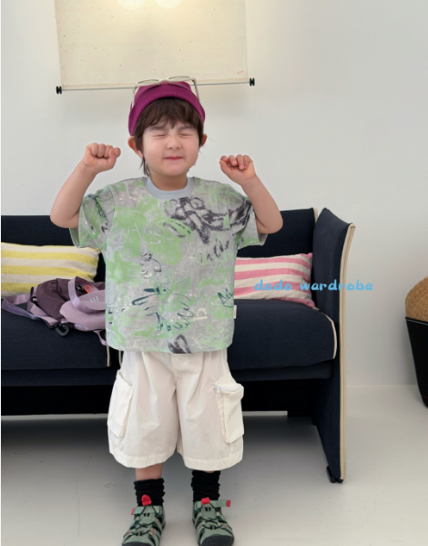 DDC04B114WE  DODO Wardrobe -酷白都市型格工裝側袋鬆身短褲