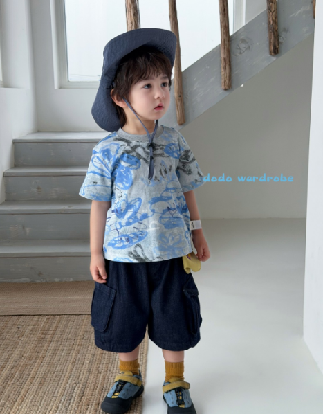 DDC04B115BL  DODO Wardrobe -深藍都市型格工裝側袋鬆身牛仔短褲