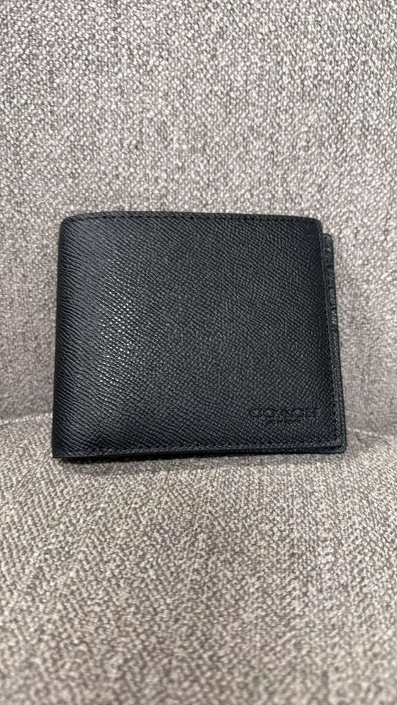 AK007 Coach 黑色防刮皮革男士短銀包