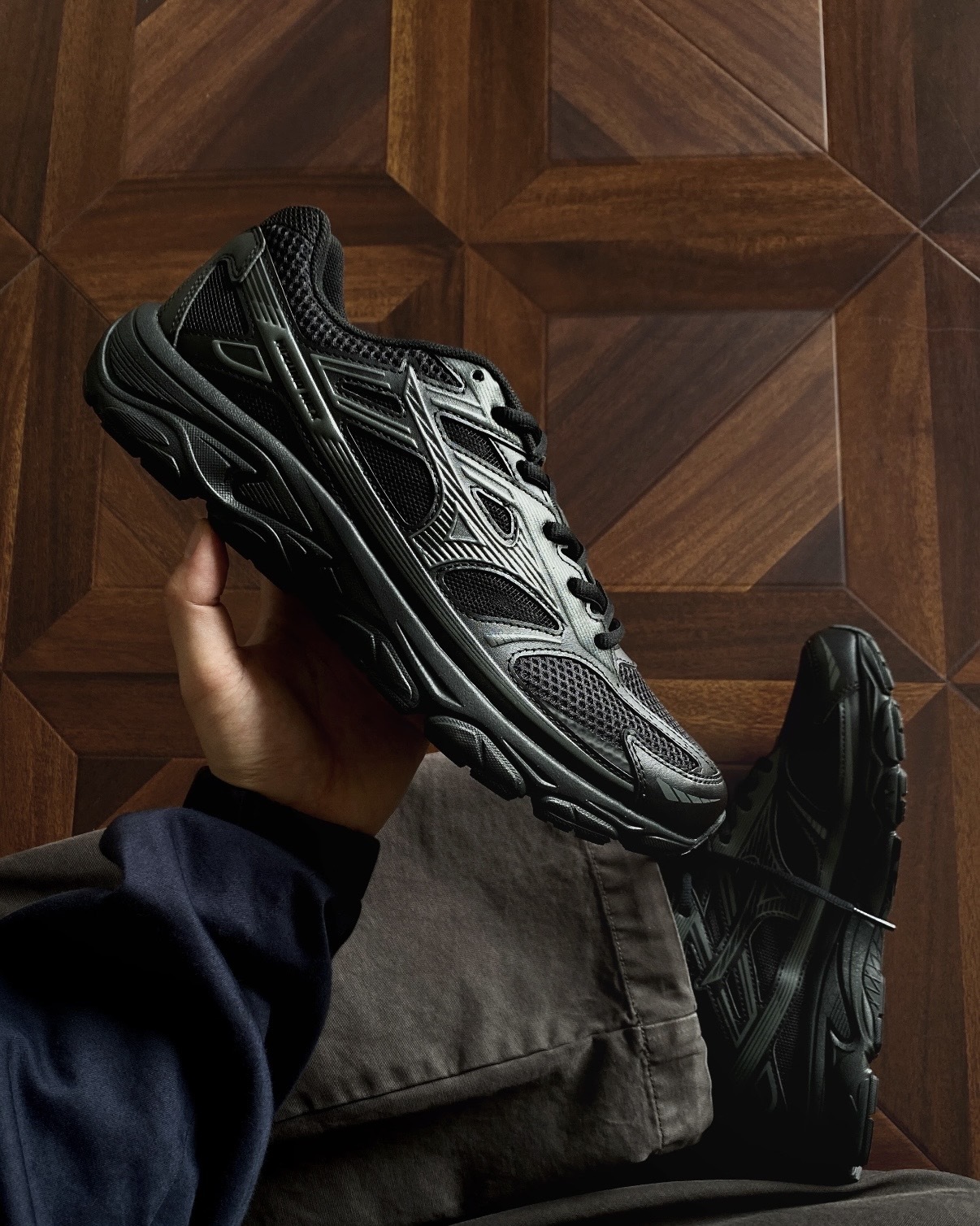 MIZUNO NEX 黑色 黑灰 輕量 透氣 網面 耐磨 慢跑鞋 男女鞋 D1GH262402 / 預購