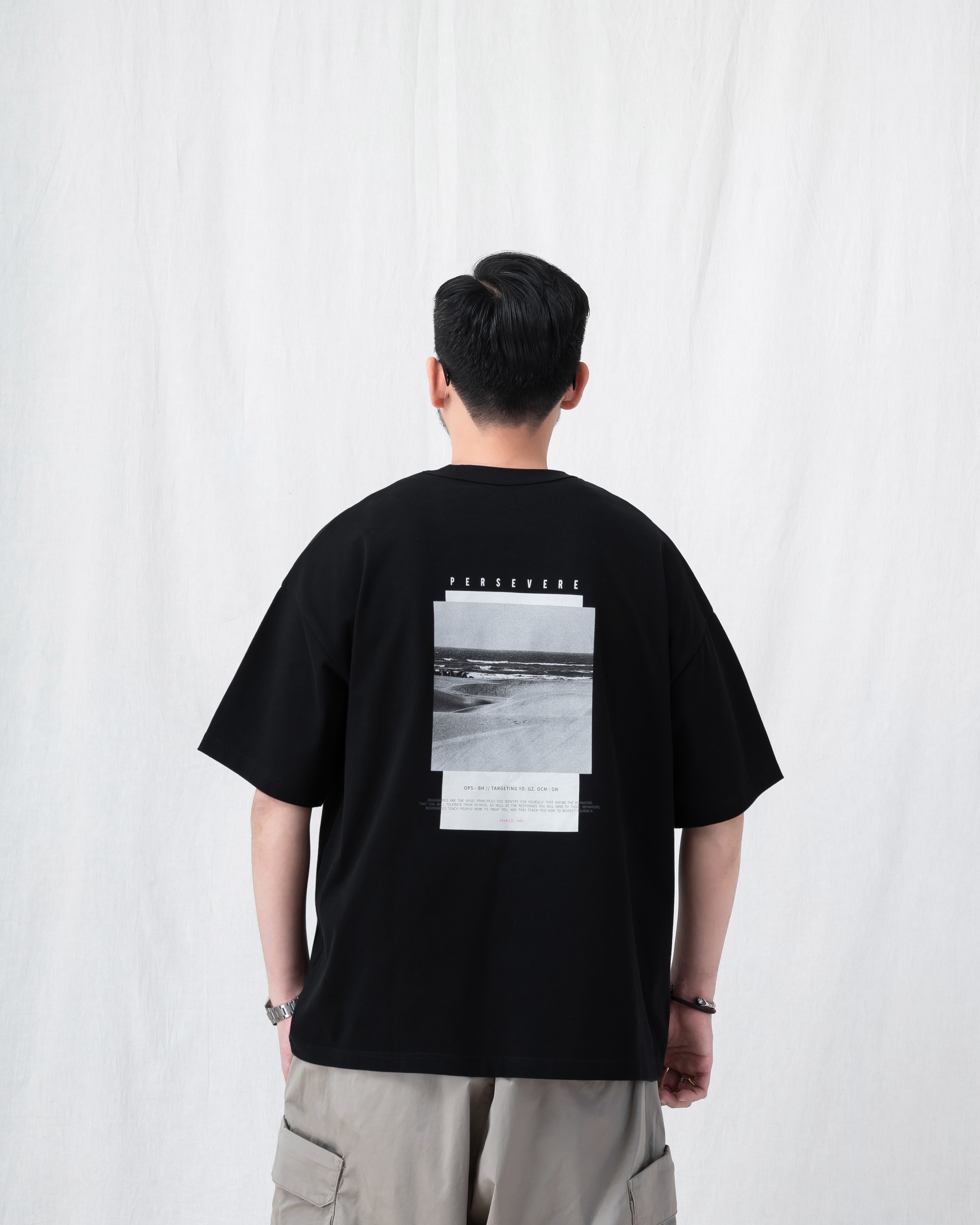 Persevere Graphic Photo Tee 圖像 涼感 短袖 兩色