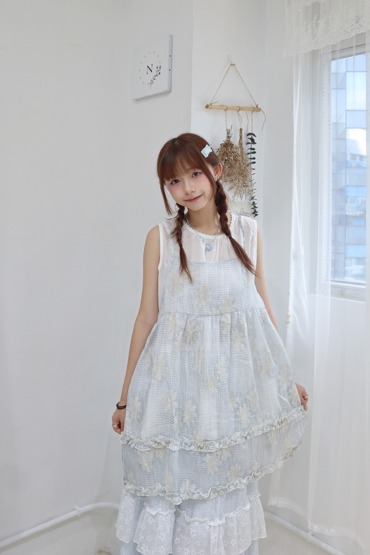 清新~格紋立體刺繡小雛菊外搭 兩色入