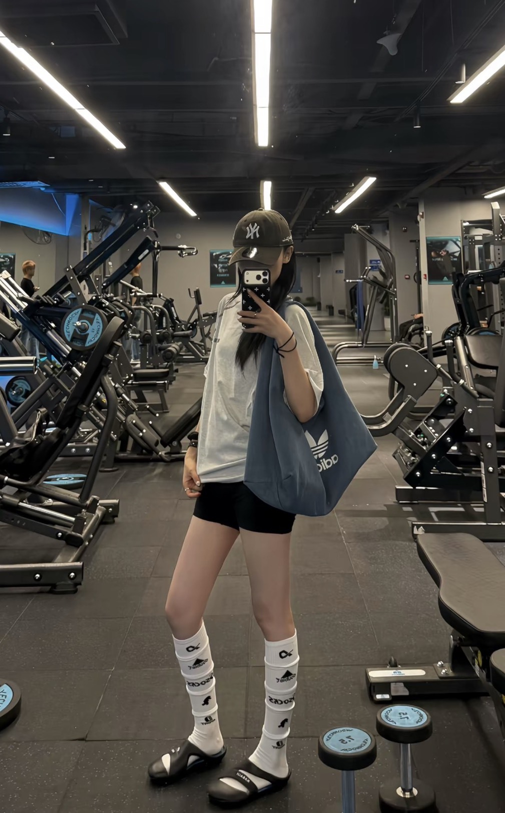 <快速出貨>Adidas Originals 蓬鬆單肩包 牛仔藍