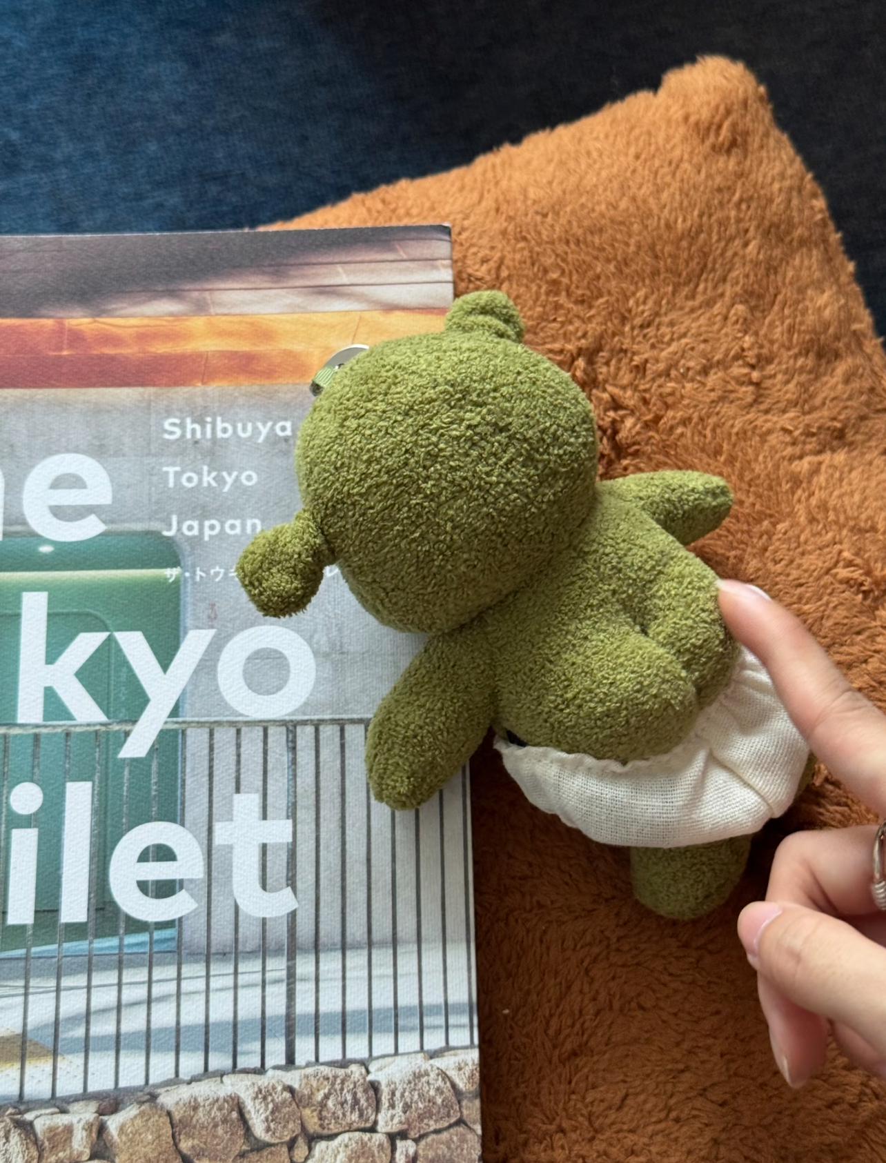 代購-Shrek 史瑞克 寶寶 掛件 毛絨 吊飾 娃娃 三款