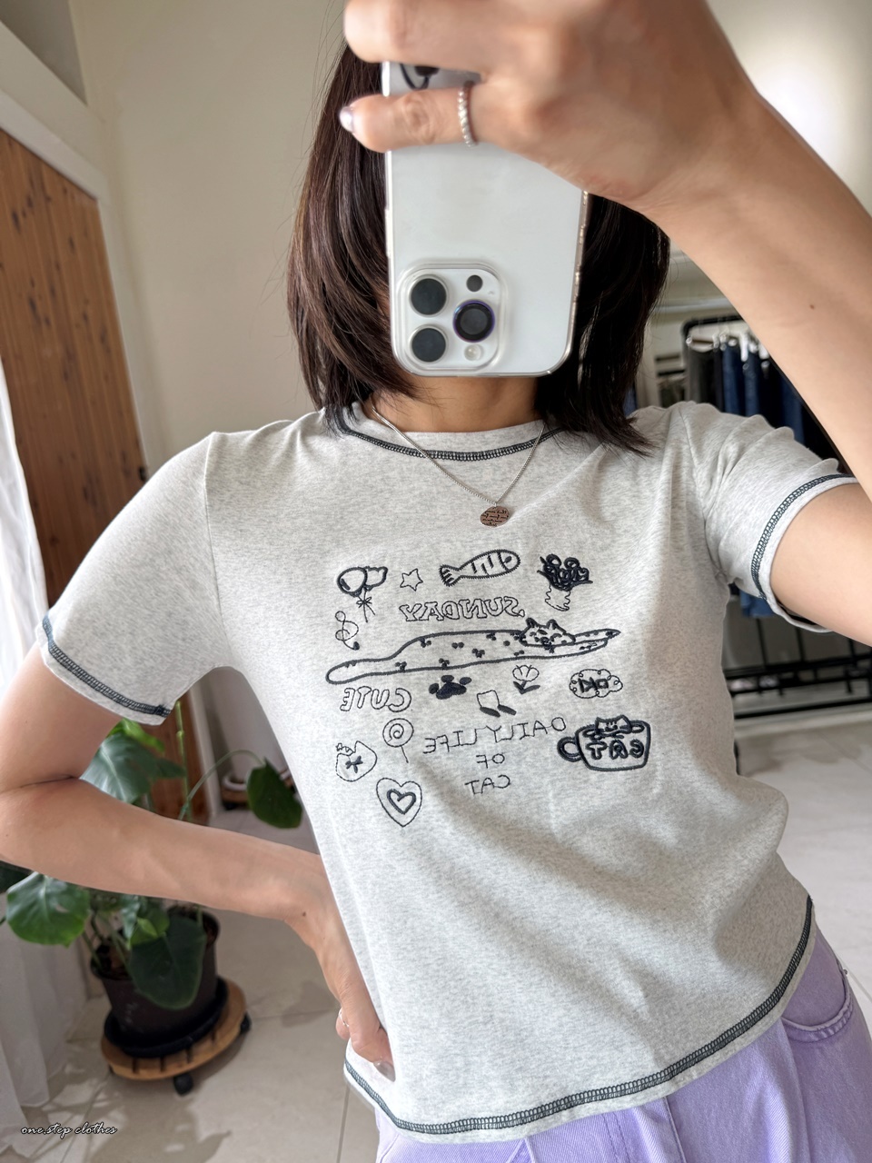 正韓貓咪Sunday刺繡字母T (灰白)