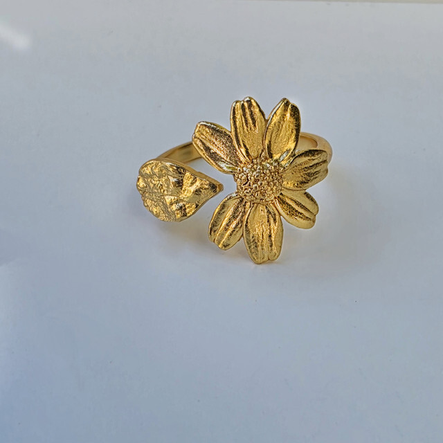 1TA0530-363 [THALLO] 戒指 野雛菊 925銀 鍍24K金 #1051888s22 (EU)