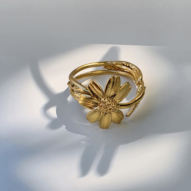 1TA0530-365 [THALLO] 戒指 野雛菊 925銀 鍍24K金 #1051889s22 (EU)