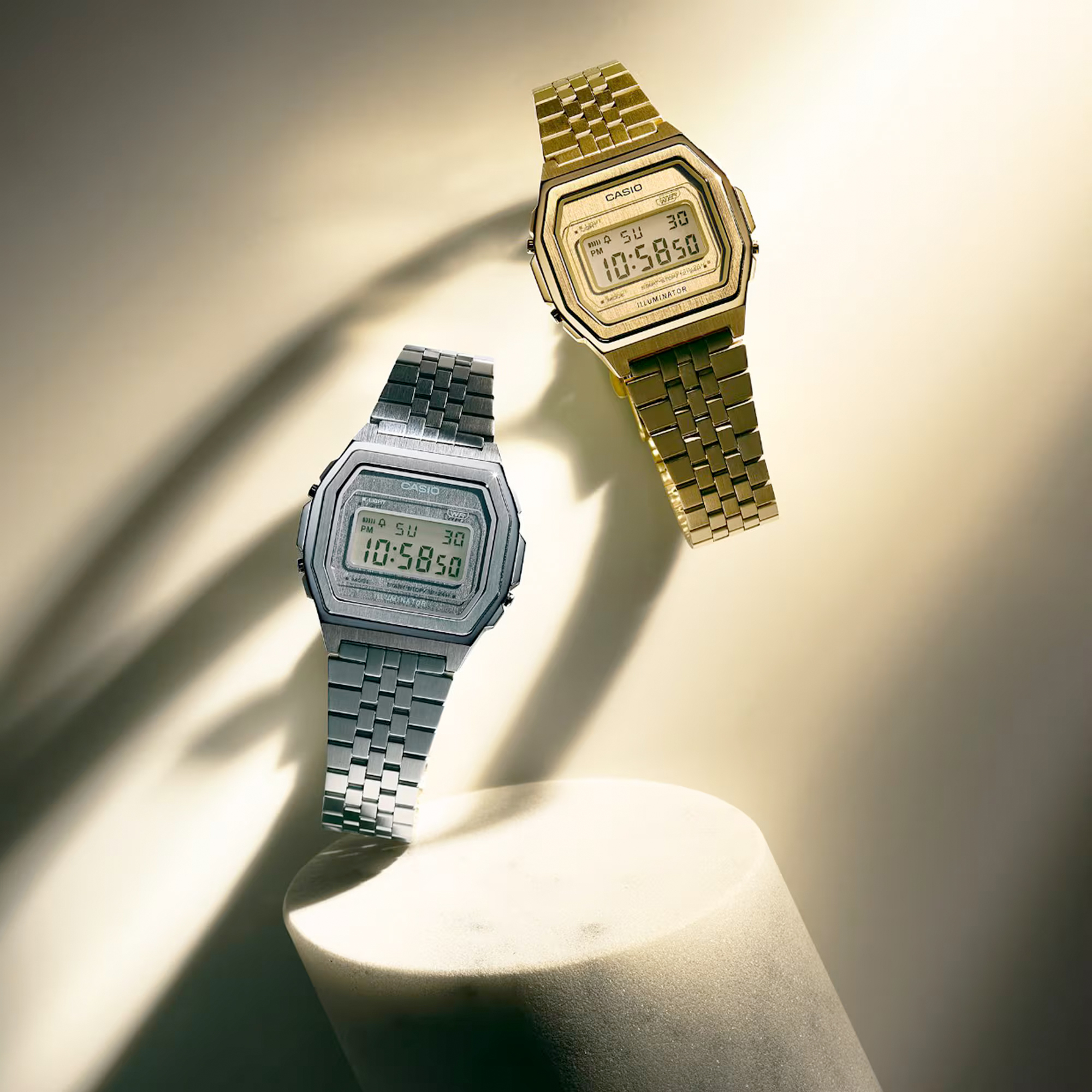 Casio 不鏽鋼 超薄 復古跳字錶 金色金面 A1000G-9