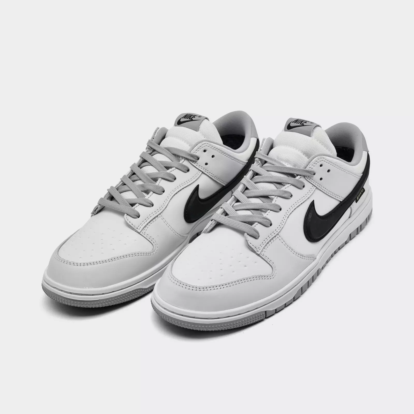 防水機能潮鞋!Nike Dunk Low GTX,下雨也能維持潮流感!7大特色魅力!