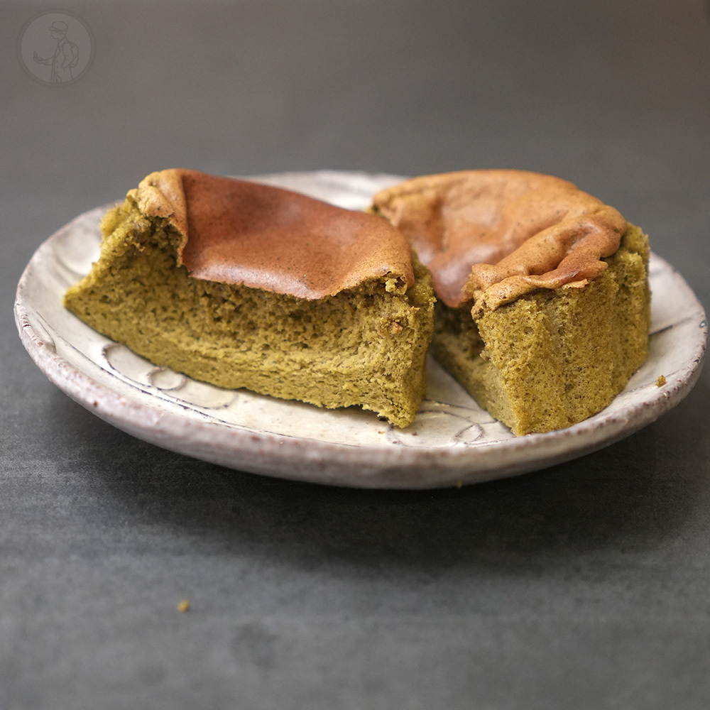 Taiwanese green tea Semi-cooked honey cake