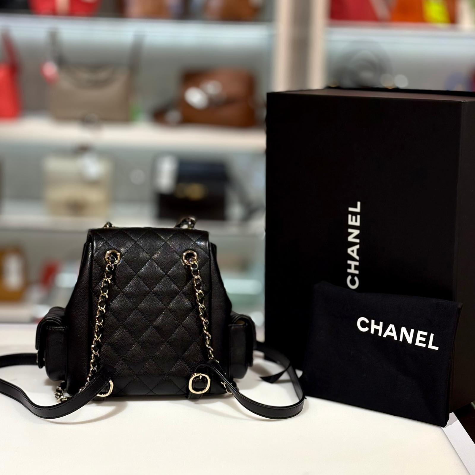 全新CHANEL Duma AS4399 Backpack 黑色荔枝皮金扣@晶片 #BRAND NEW #香榭站正品