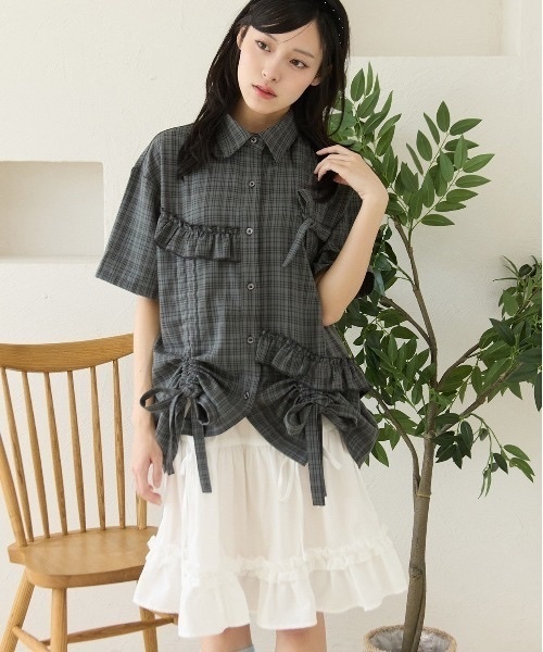 Kutir / Short-sleeved drawstring ribbon shirt