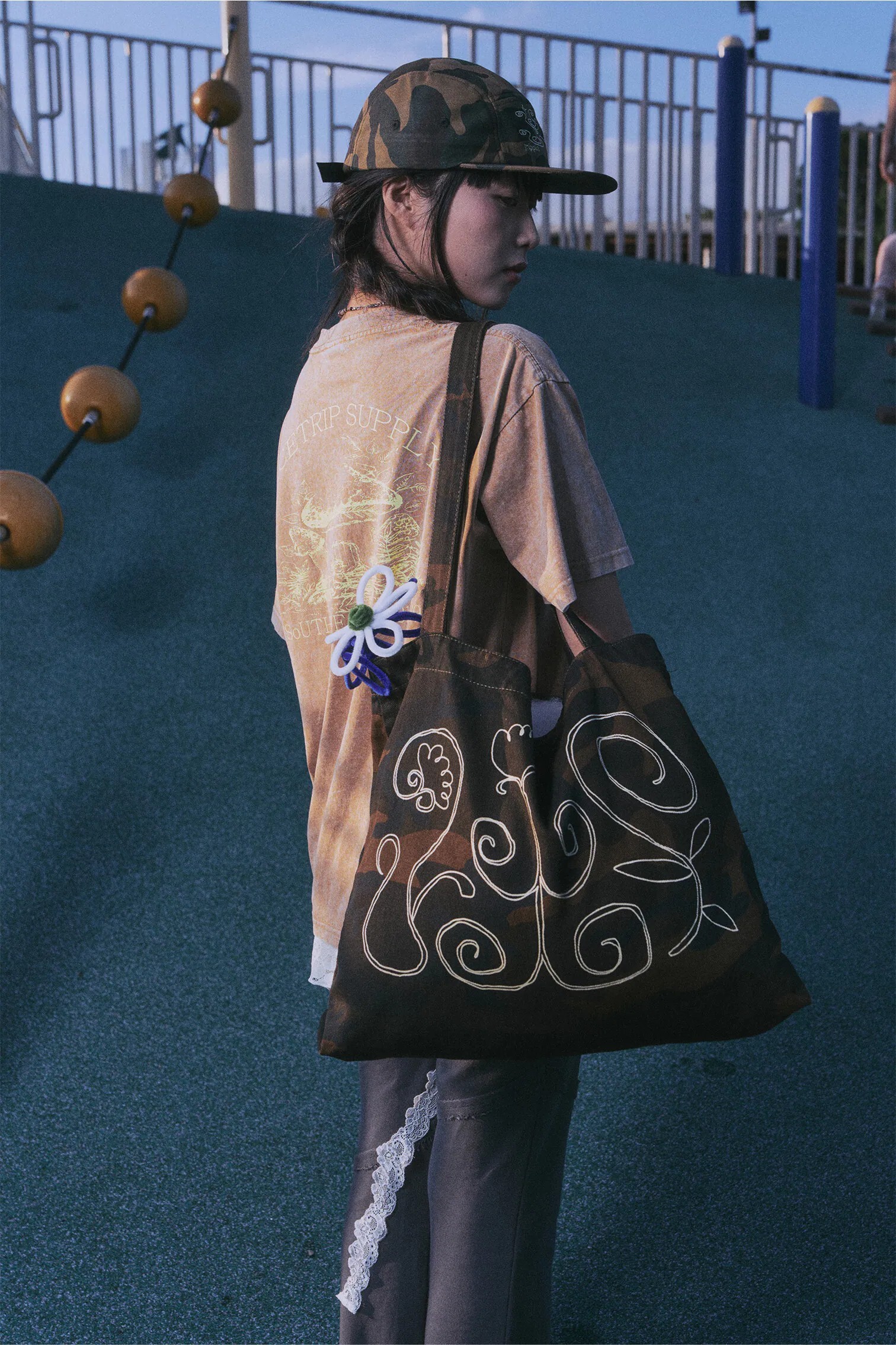 NICE TRIP Flower Totem Bag 迷彩 帆布 托特包