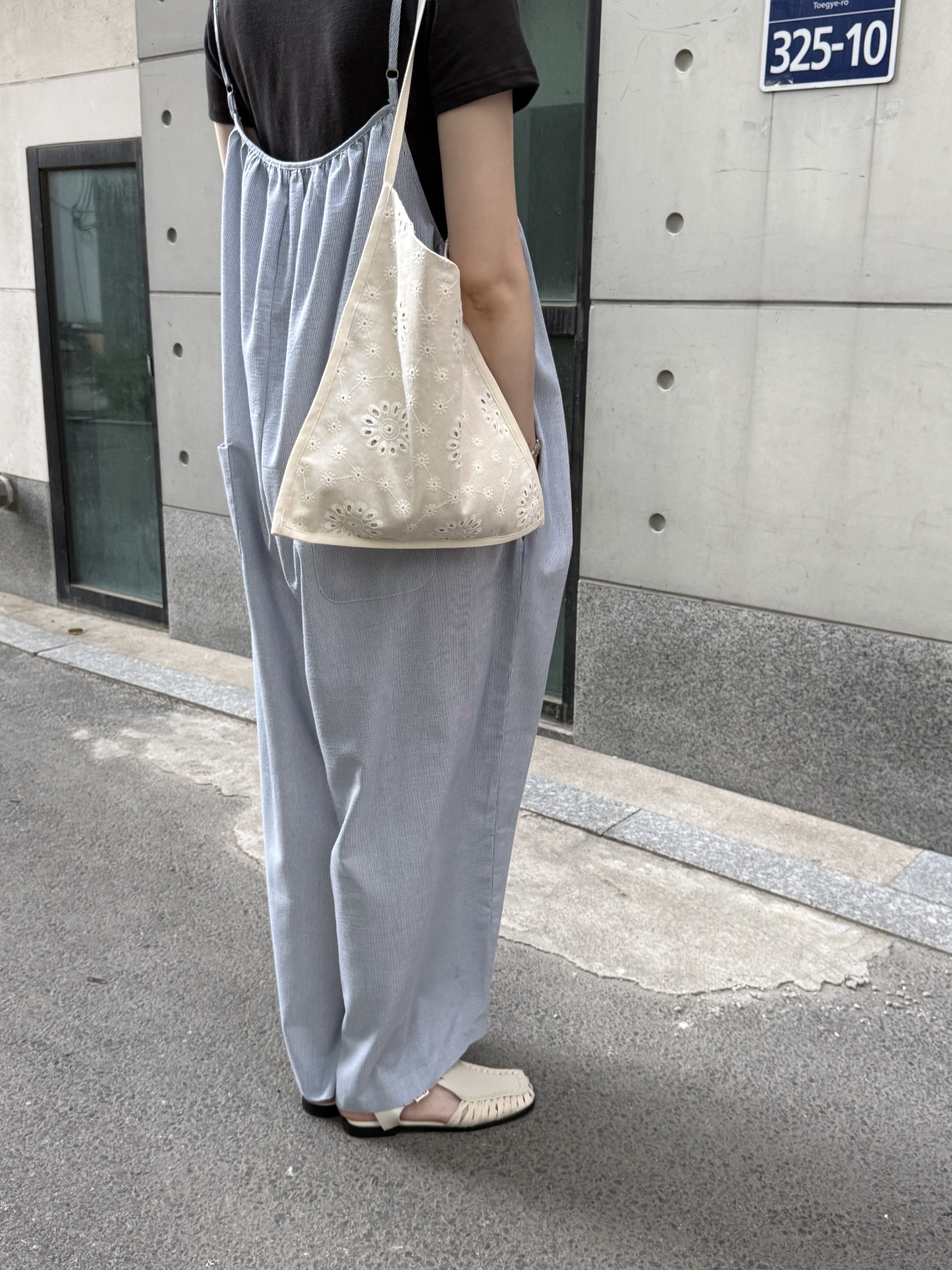 懷孕可穿日系線條寬鬆吊帶/2色均碼/藍條