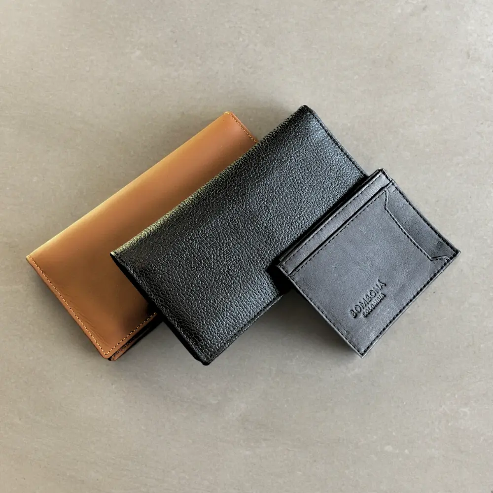 Carriel leather bag｜Men's long wallet - Camel｜Colombia