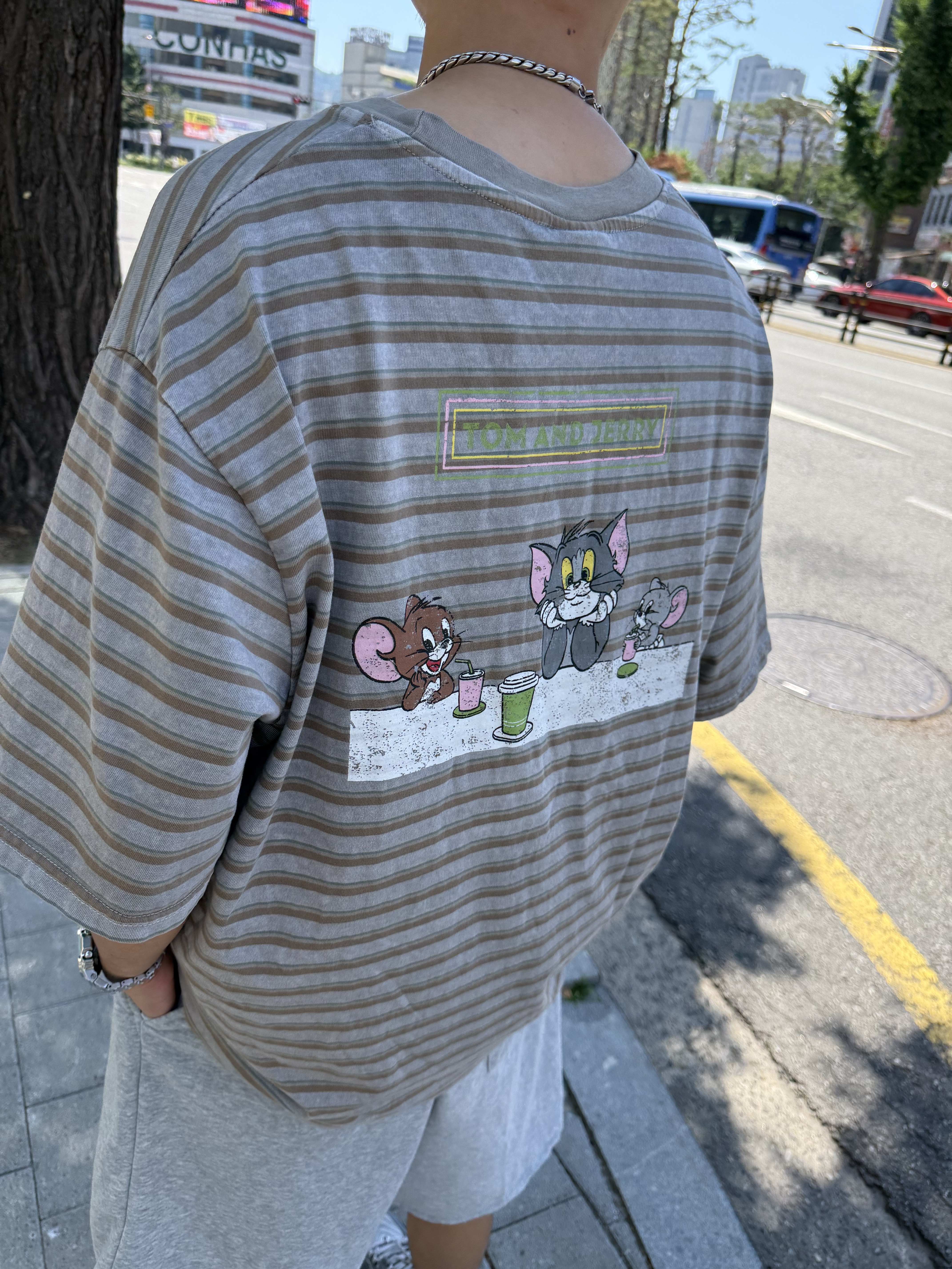 可愛花轟湯姆傑利條紋T/2色均碼/灰底