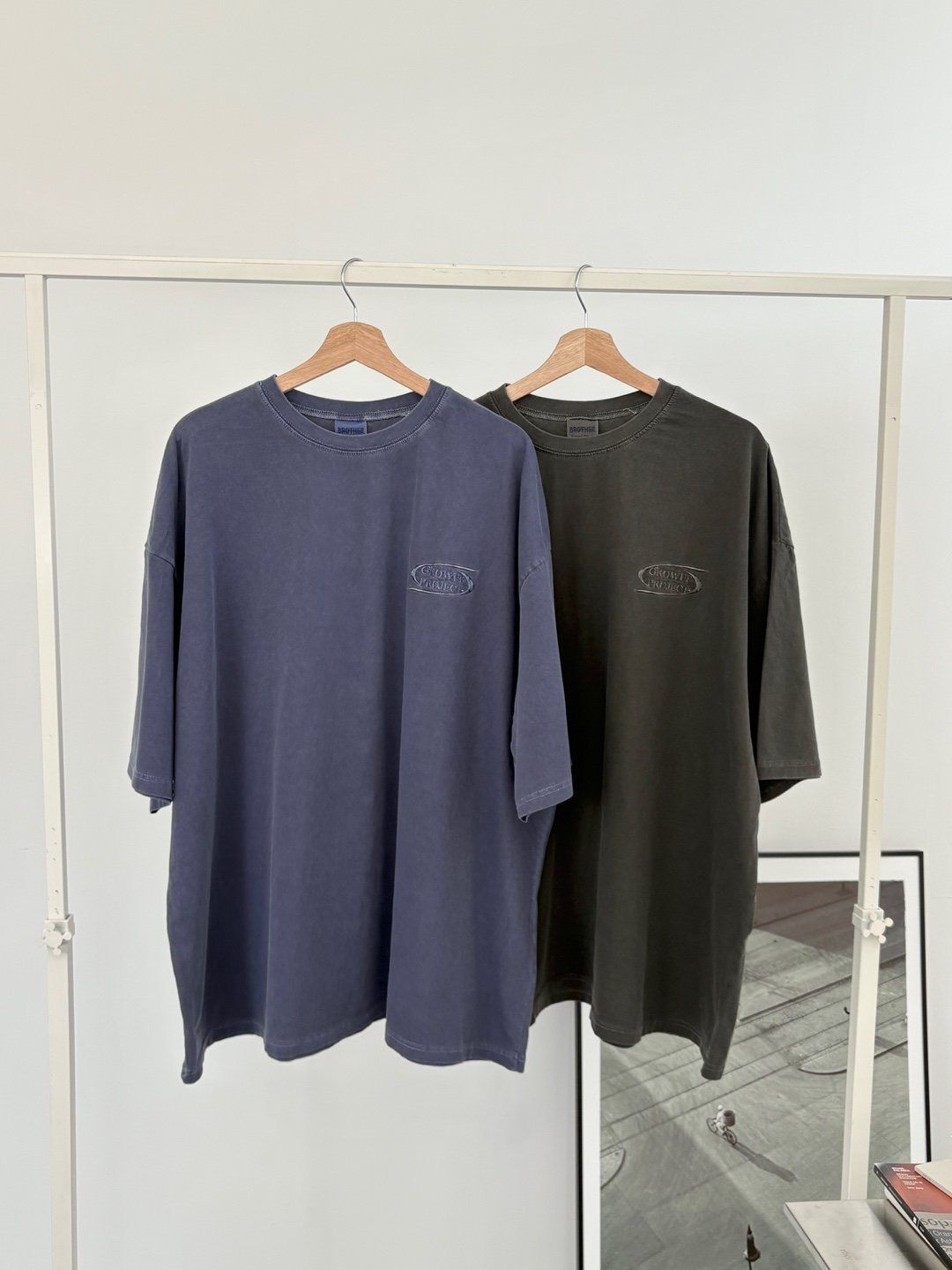 OverSize洗水英文字圖案短袖Tee MB-058T