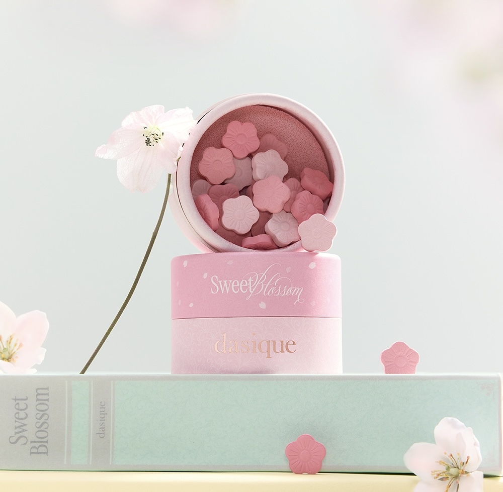 現 貨｜Dasique sweet blossom🌸 花花霧絨胭脂球 Sugar ball blush Dasique