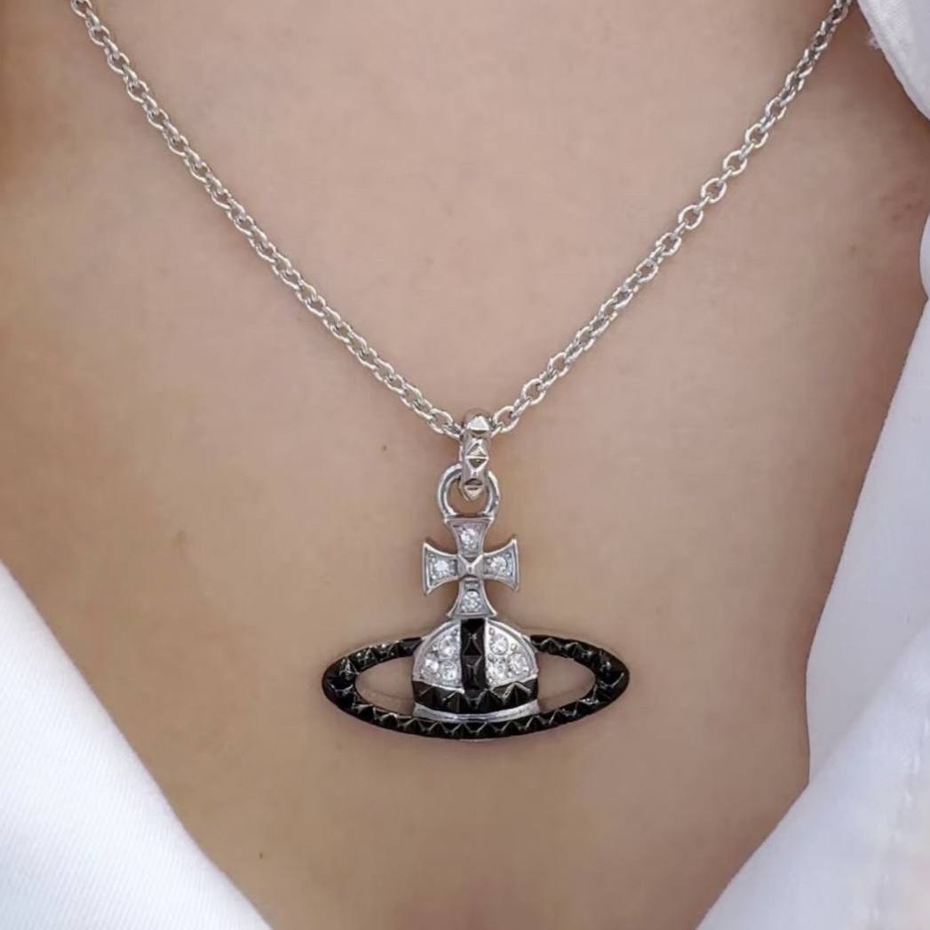 Outlet Vivienne Westwood Necklace