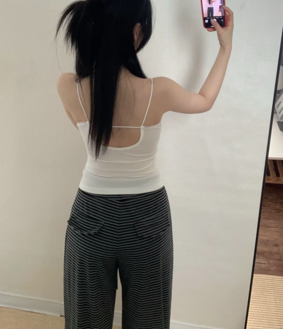 蕾絲邊背洞BRA背心