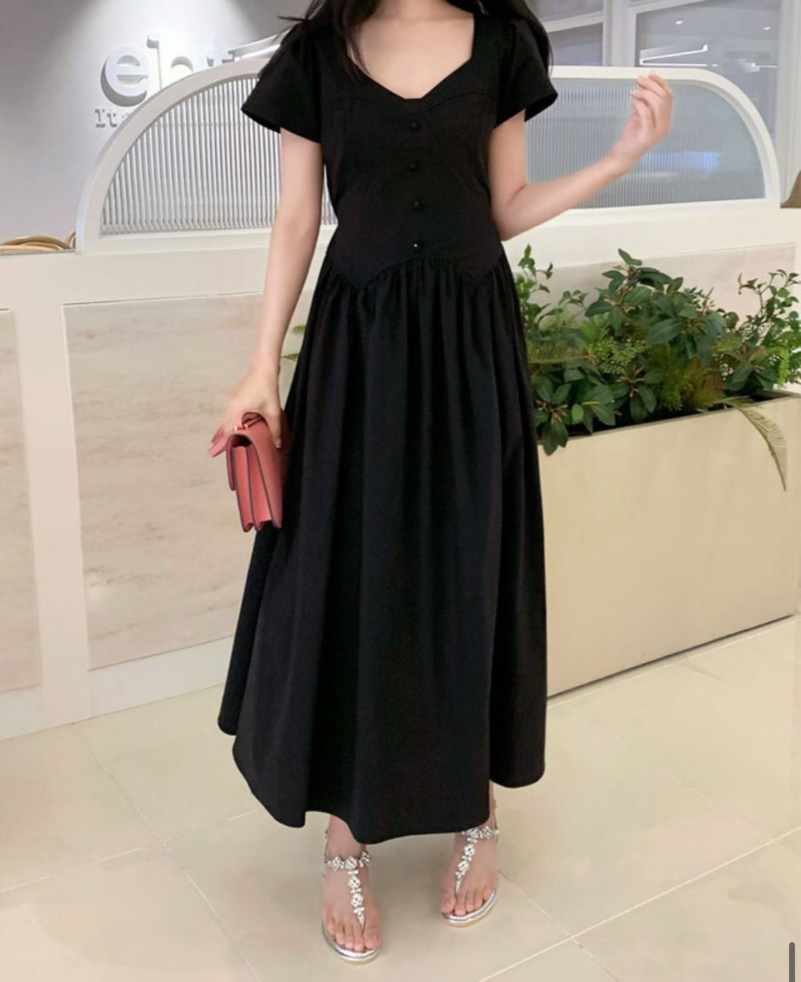 黑色質感基本美款長洋裝