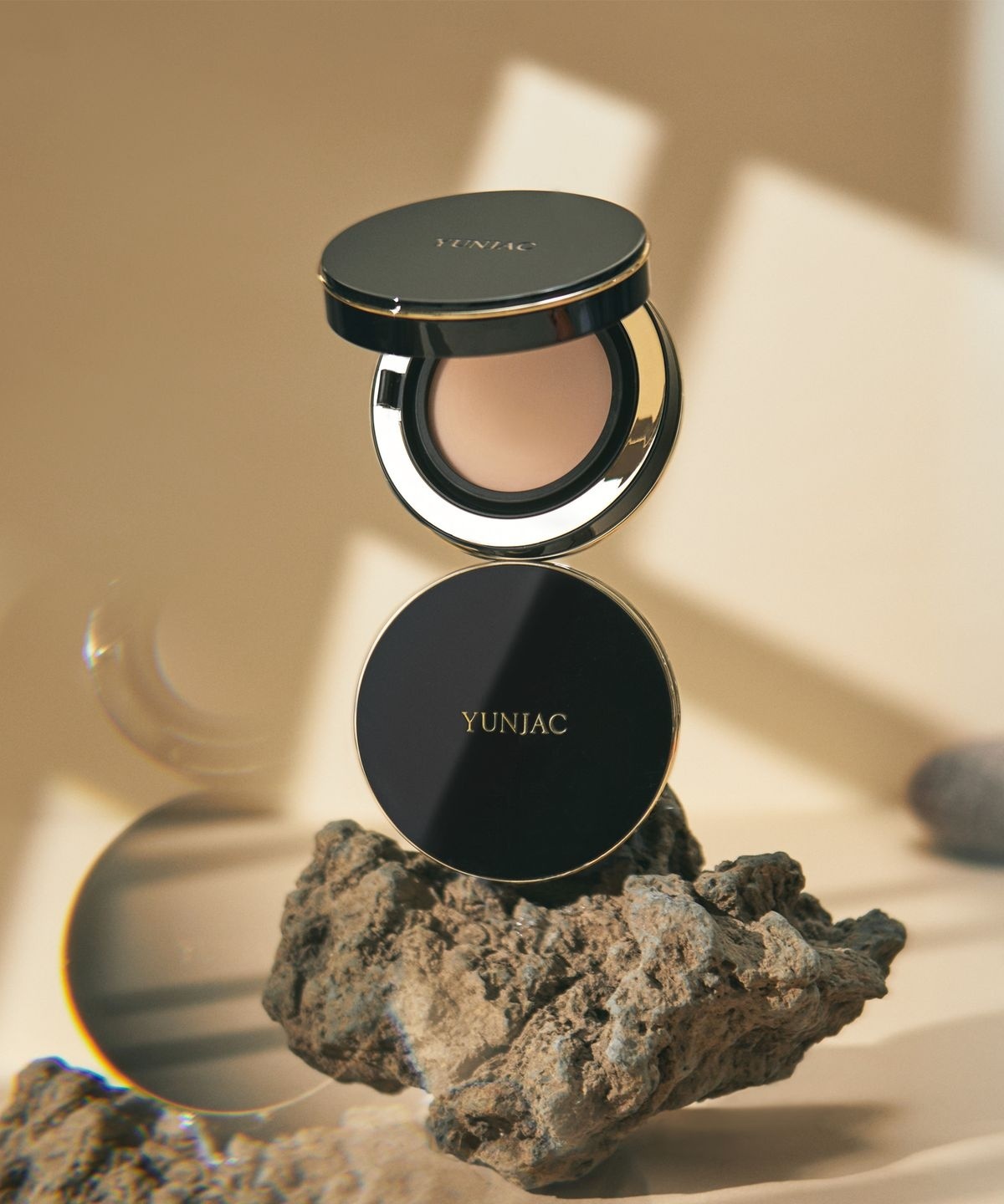 YUNJAC 空氣感晶透高瑕疵粉底霜 14g【3款色號】