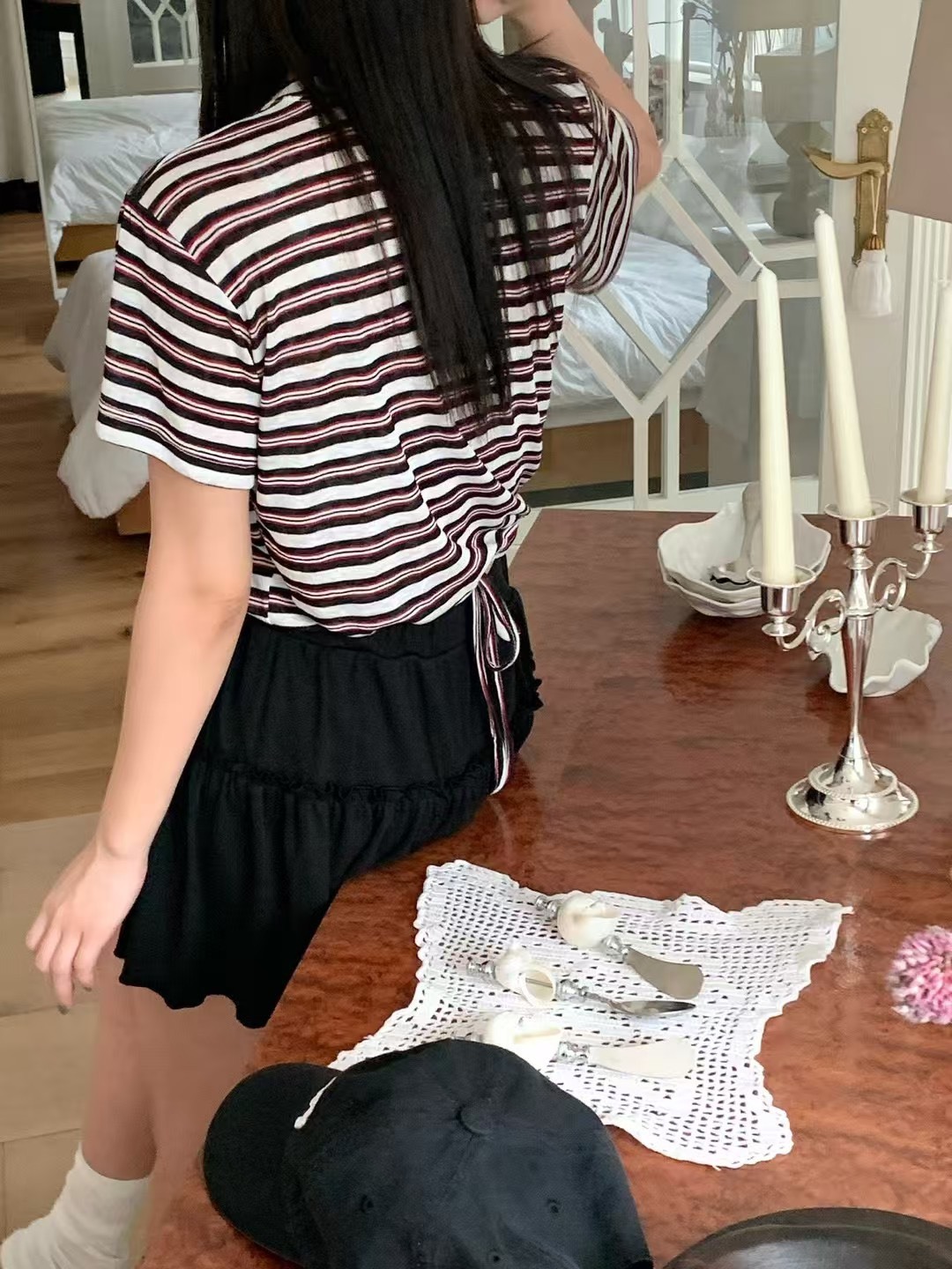 單口袋背綁帶短T