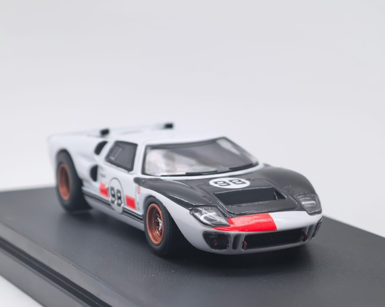 PO-$150 * DIECRAFT * 1:64 FORD GT40 MK2 1966 NO.98 DAYTONA LIVERY